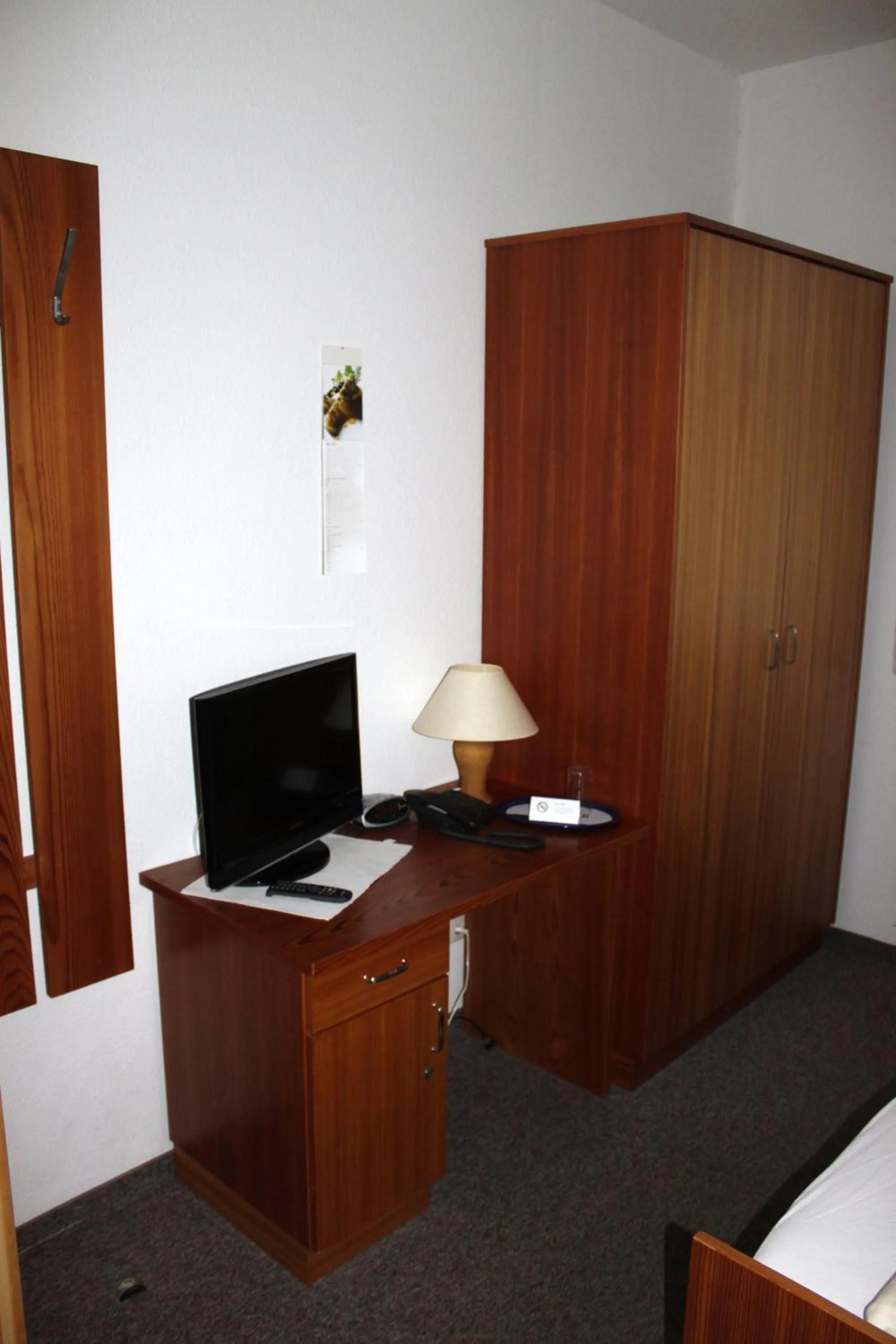 Decorative detail, Bed in Landgasthof Neue Schänke