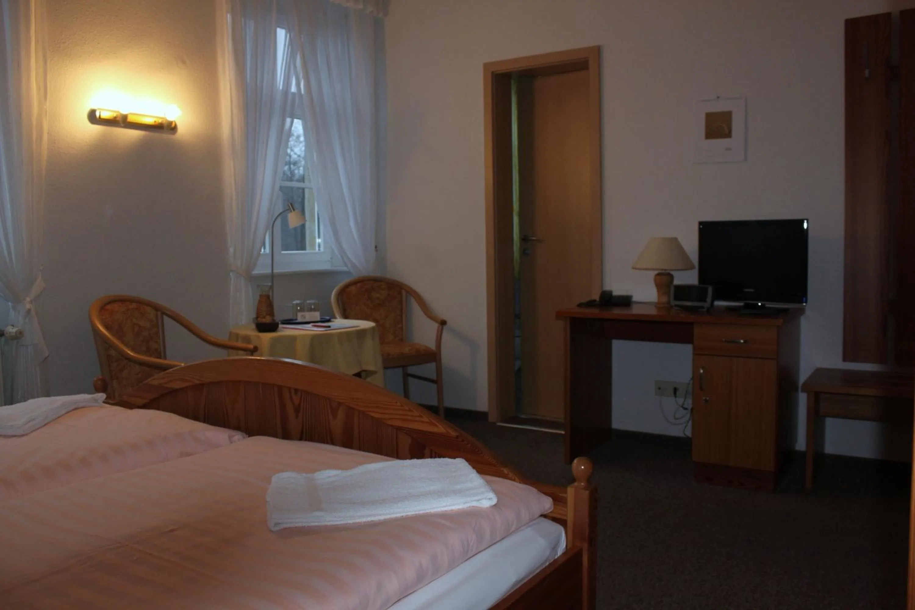 Decorative detail, Bed in Landgasthof Neue Schänke