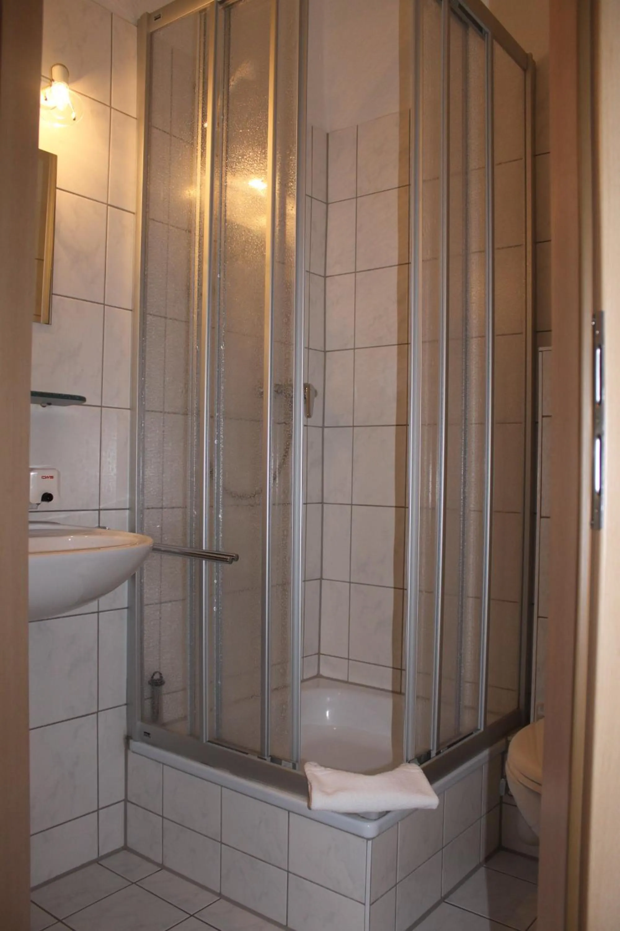 Bathroom in Landgasthof Neue Schänke