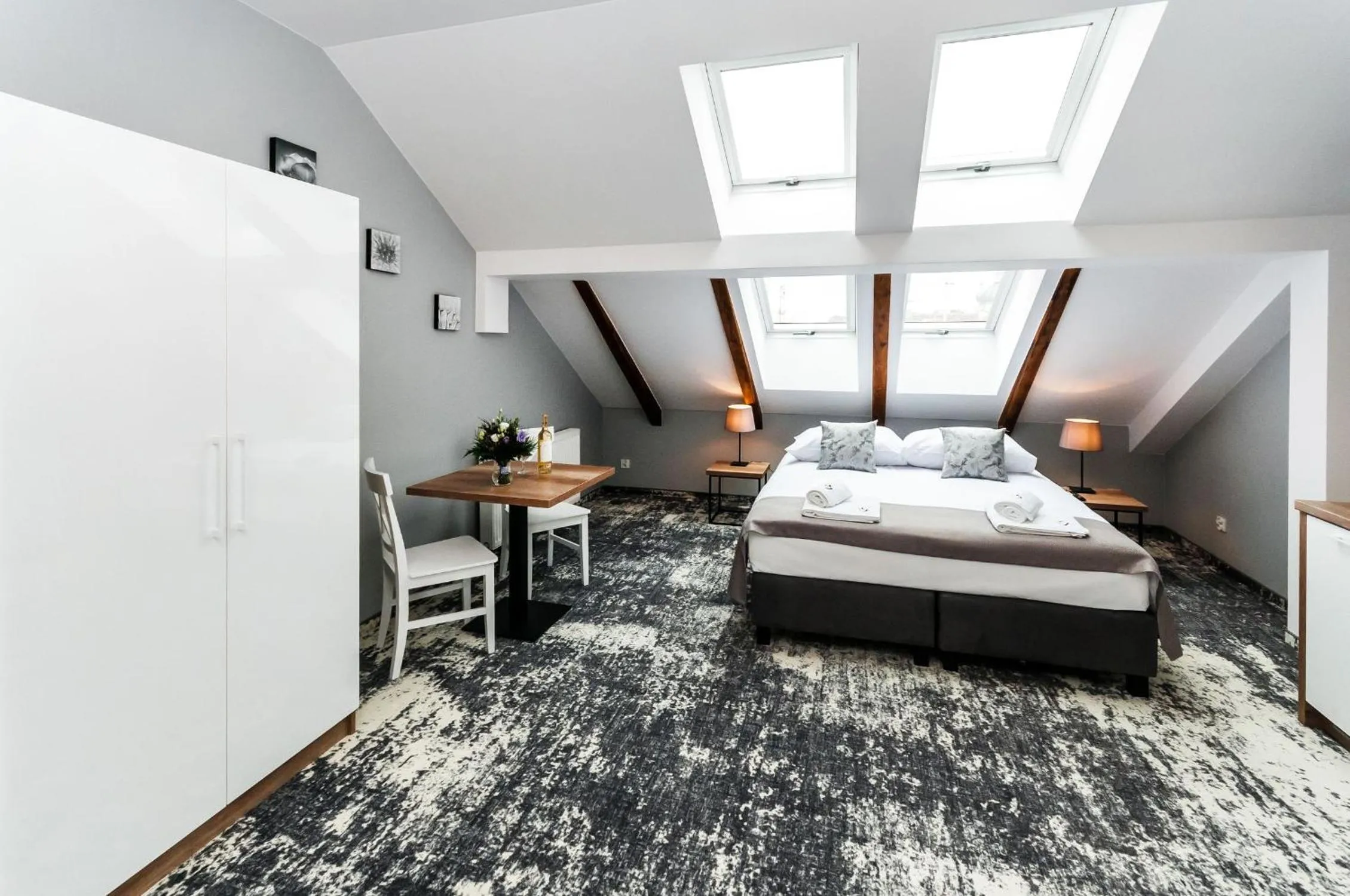 Photo of the whole room, Bed in Apartamenty L5