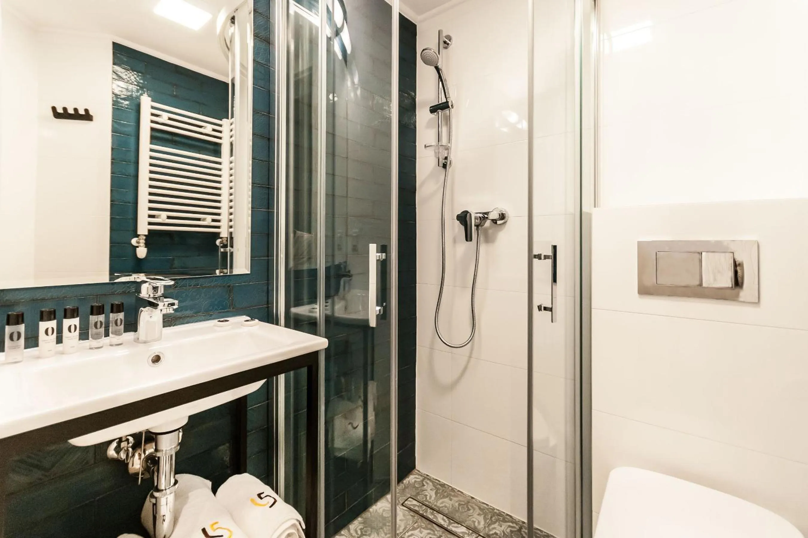 Shower in Apartamenty L5