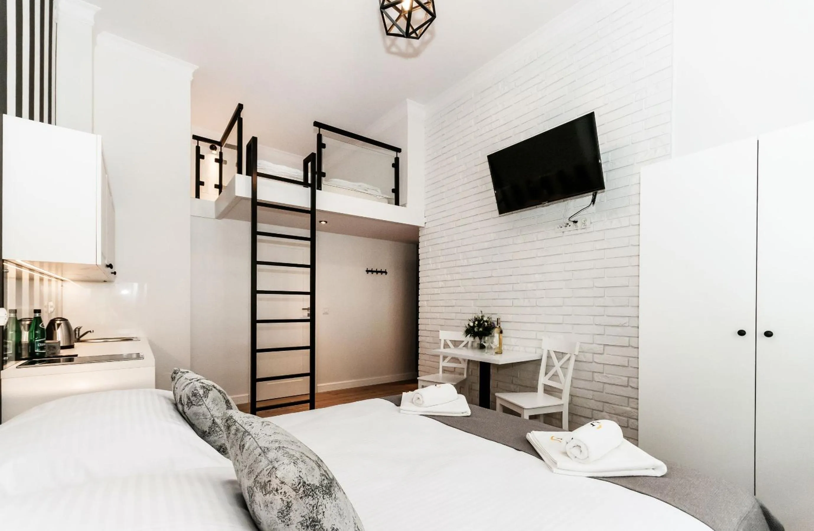 Photo of the whole room, Bed in Apartamenty L5