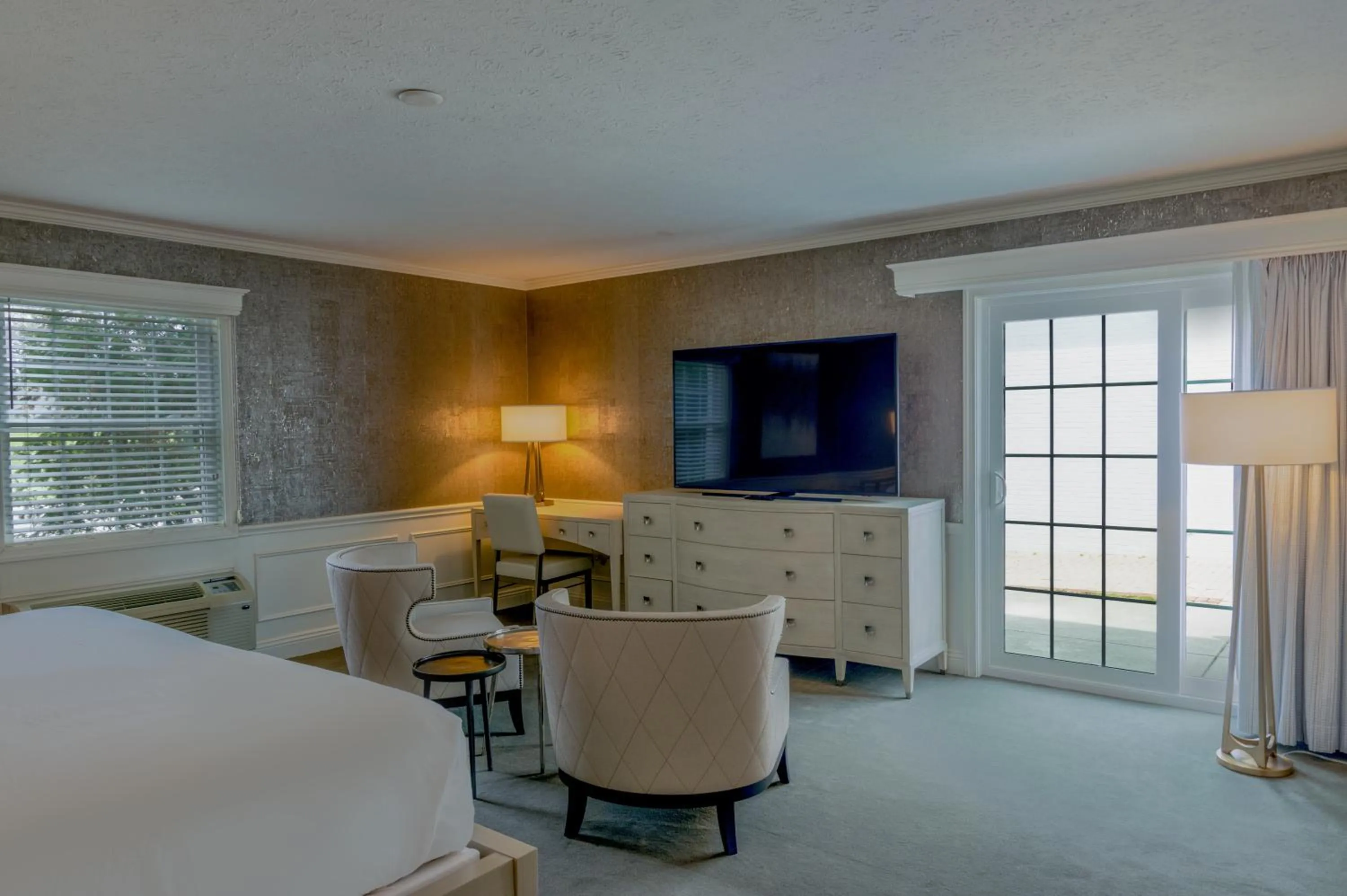 Bed in The Grand Resort