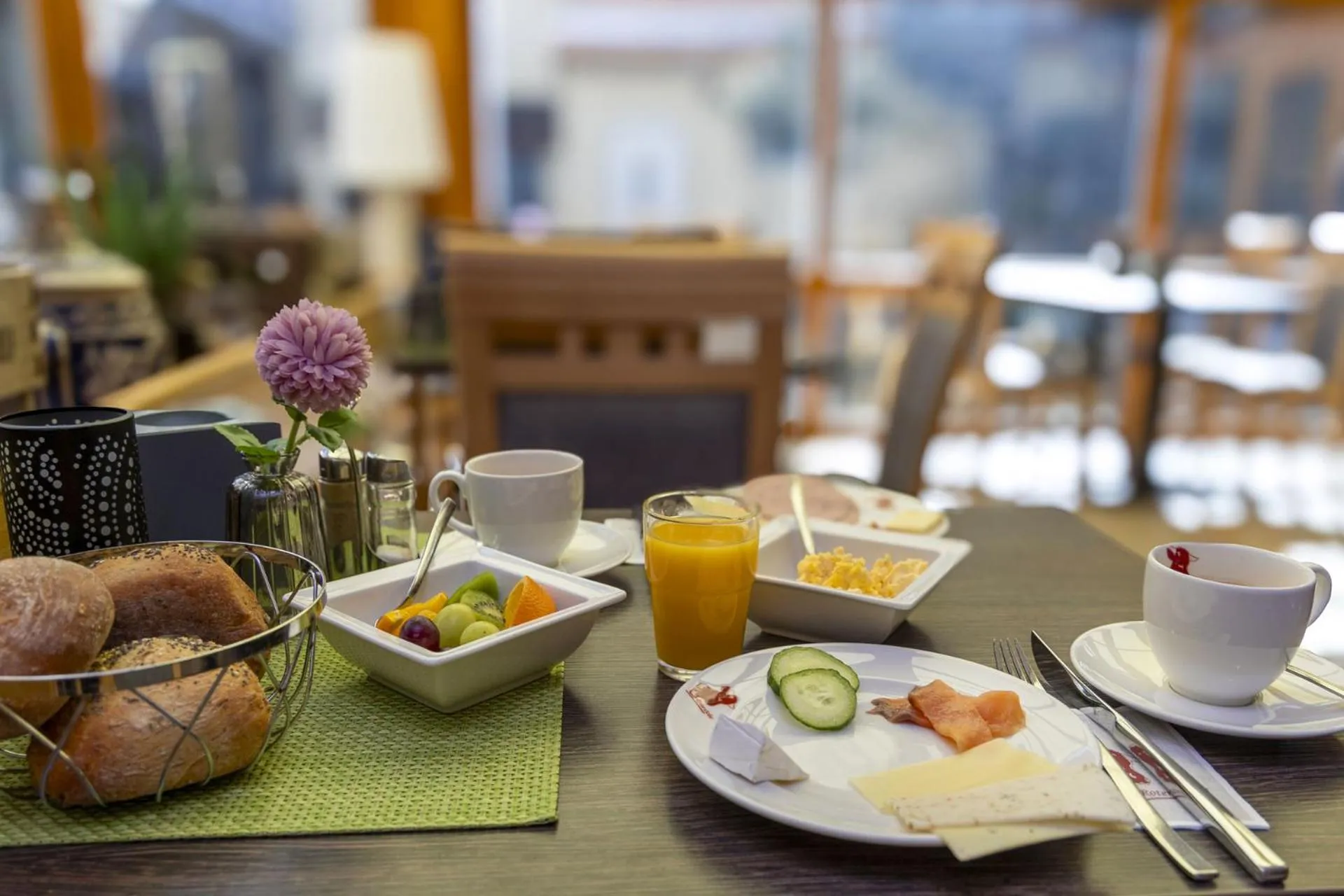 Breakfast in Apartmenthaus Burgenheimat in Rhens bei Koblenz
