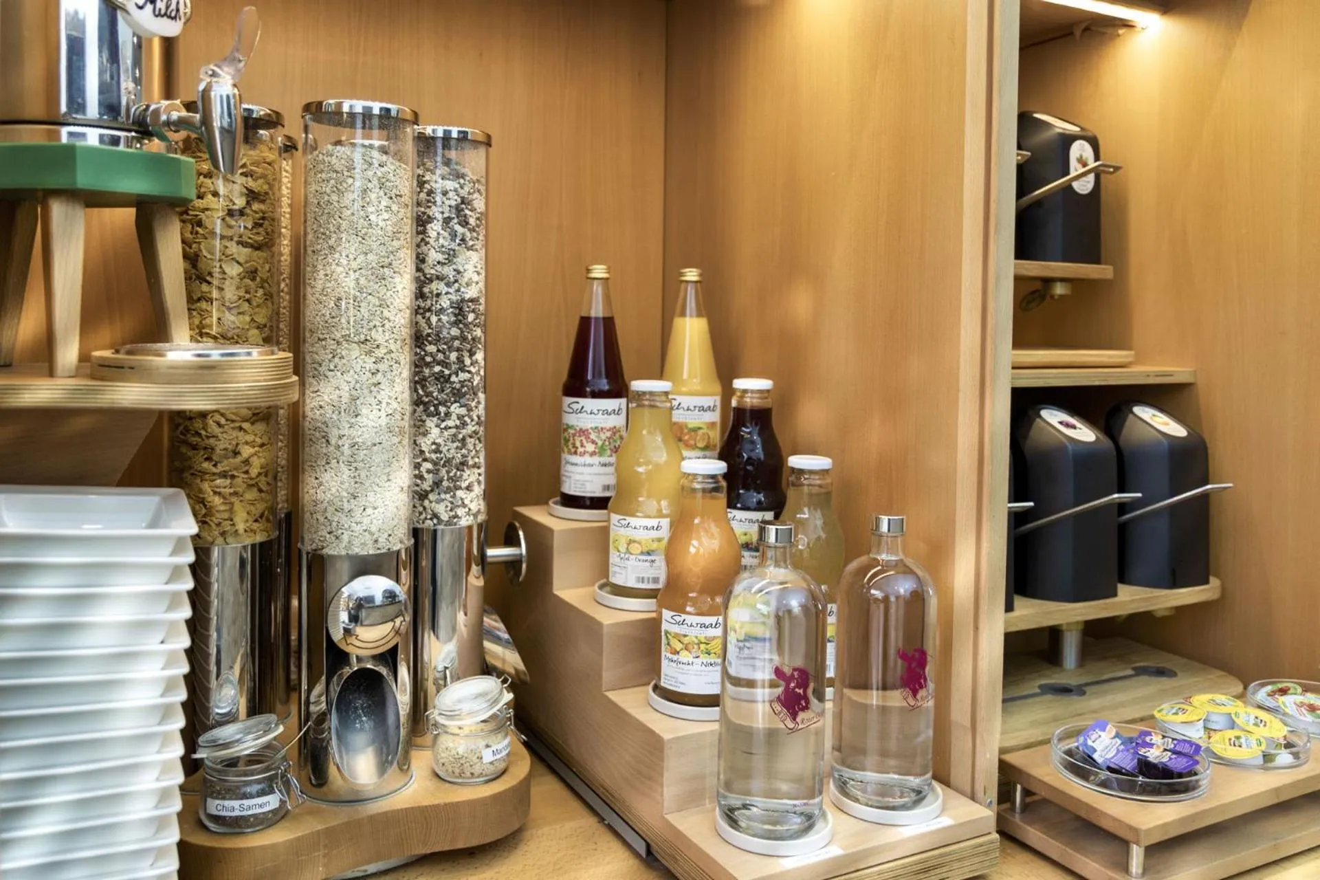 Breakfast in Apartmenthaus Burgenheimat in Rhens bei Koblenz