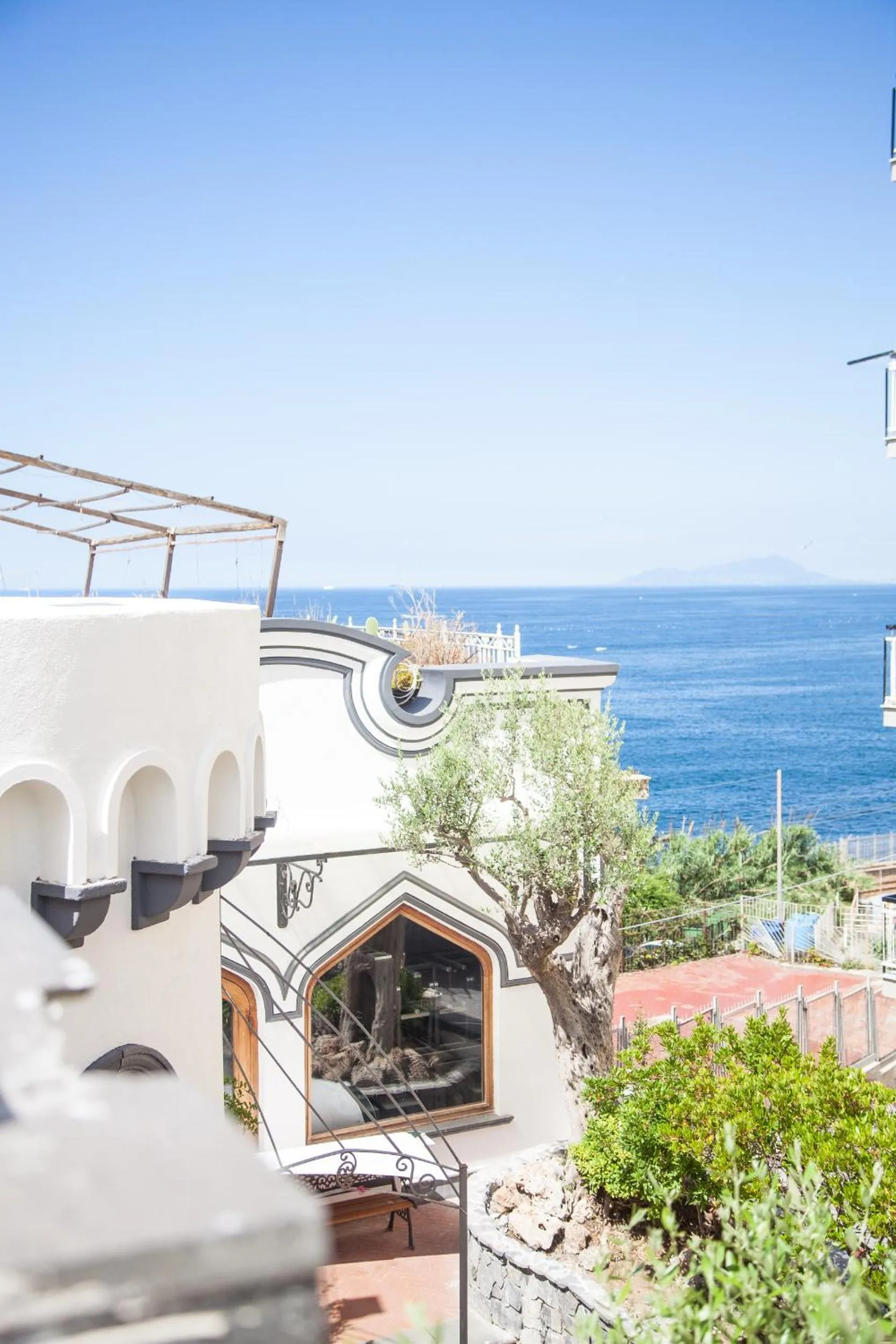 Property building in Casa Restino