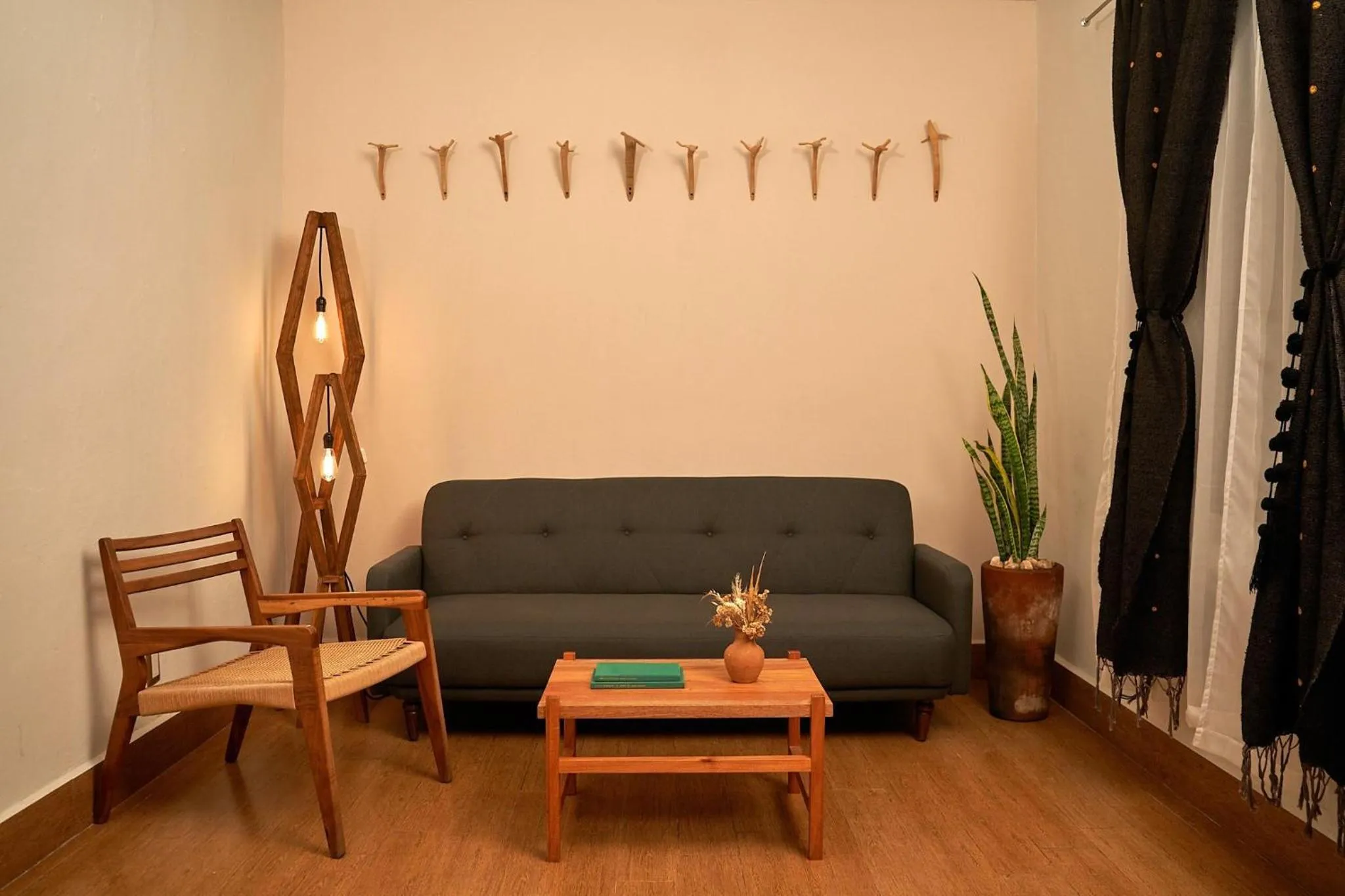 Photo of the whole room in Sombra del Agua