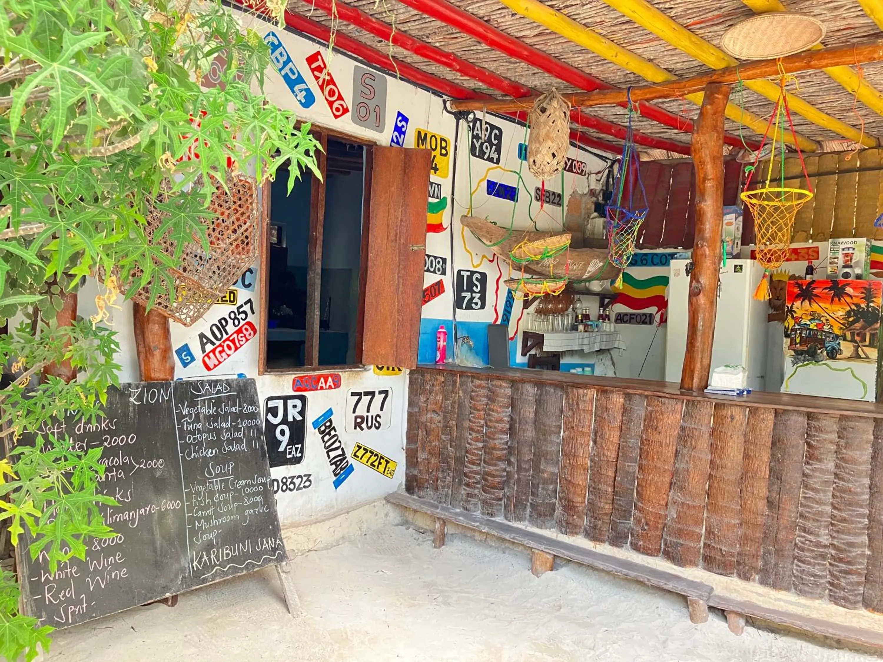 Lounge or bar in Mount Zion Lodge