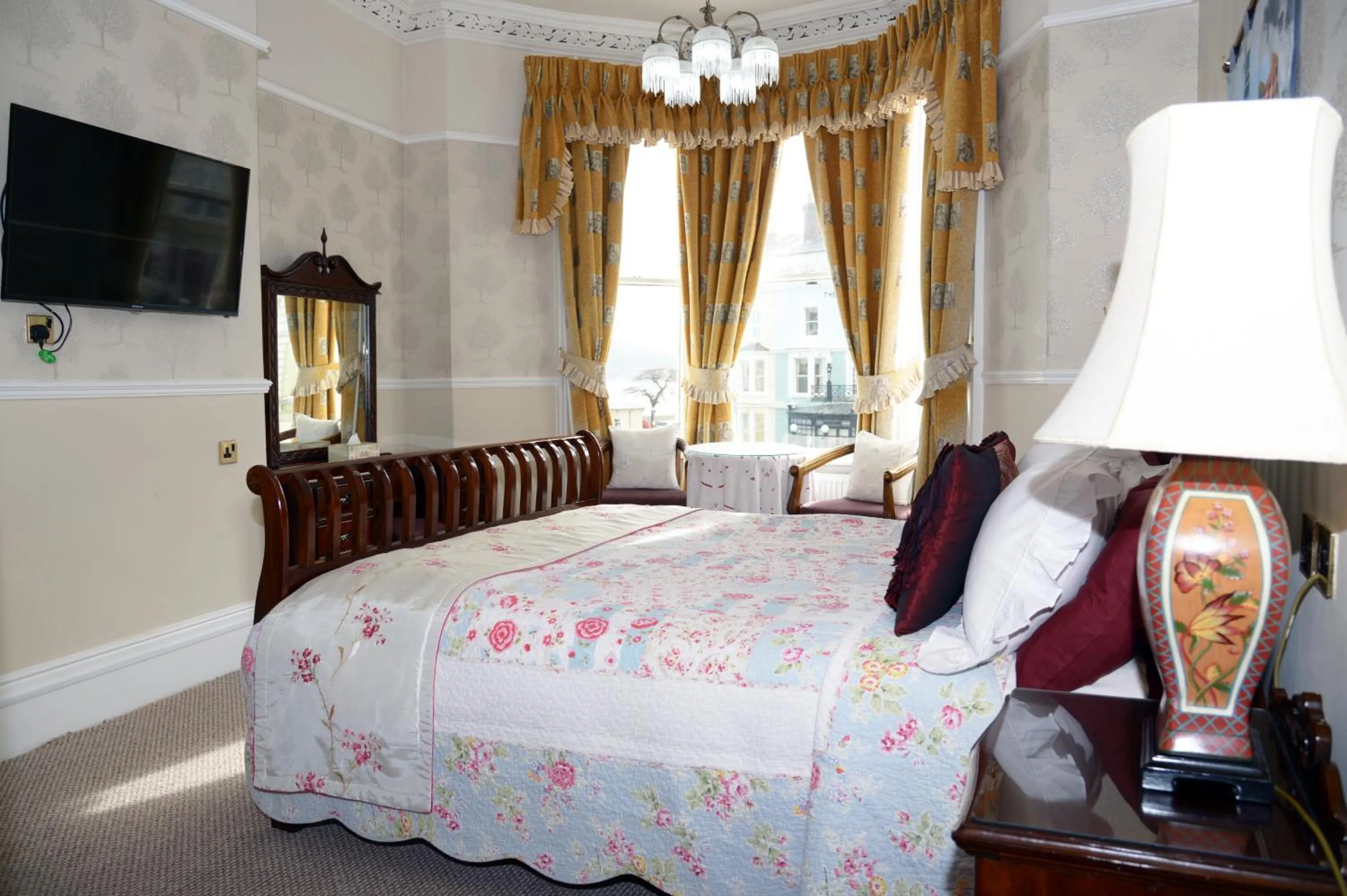 Bed in The Cumberland