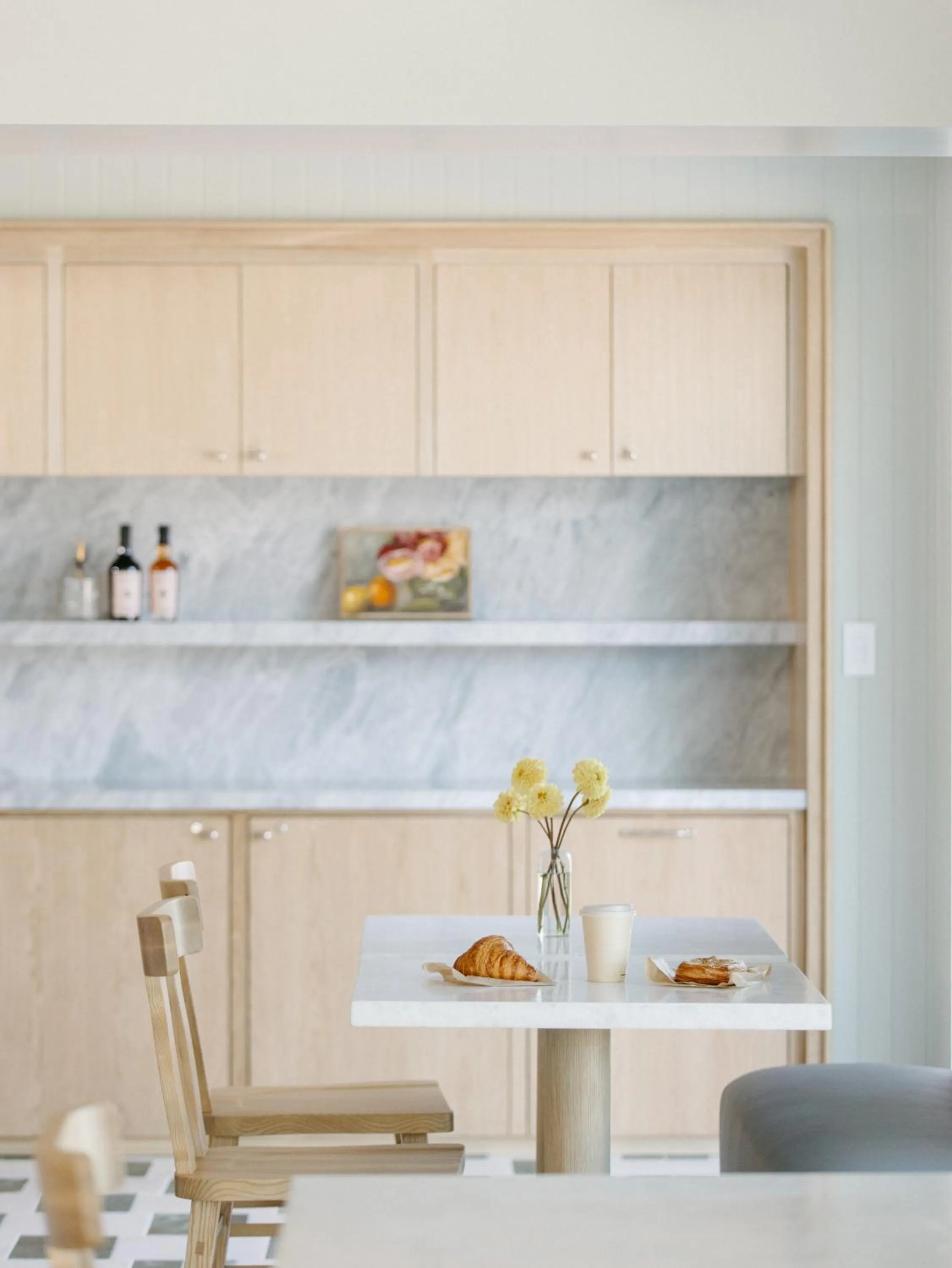 Food and drinks in Bay Shores Peninsula Hotel