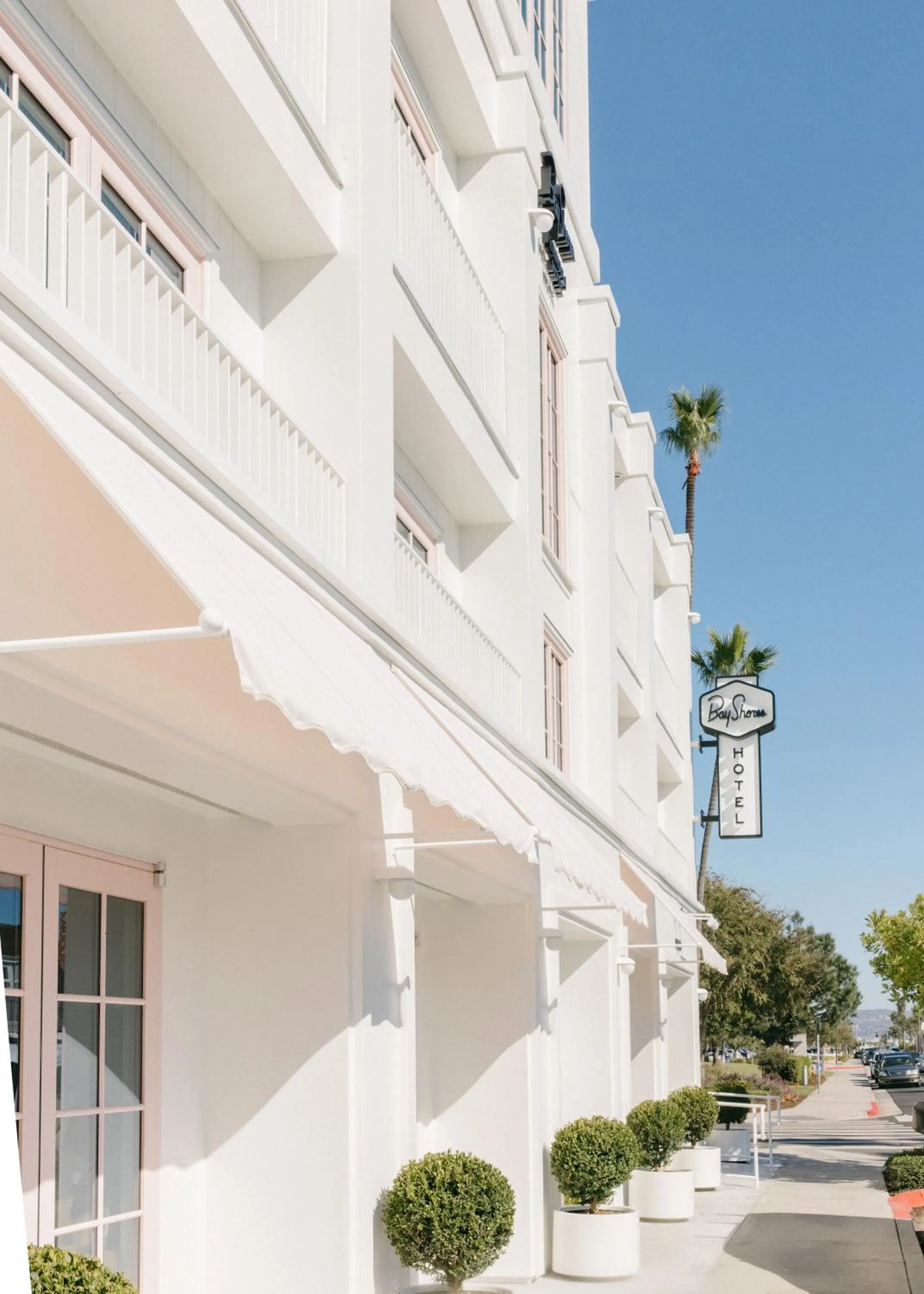 Property building in Bay Shores Peninsula Hotel