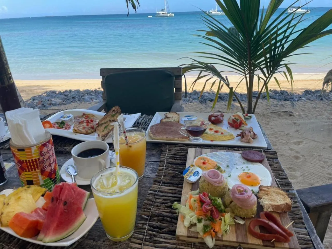 Food and drinks in Afreeka Beach Hotel