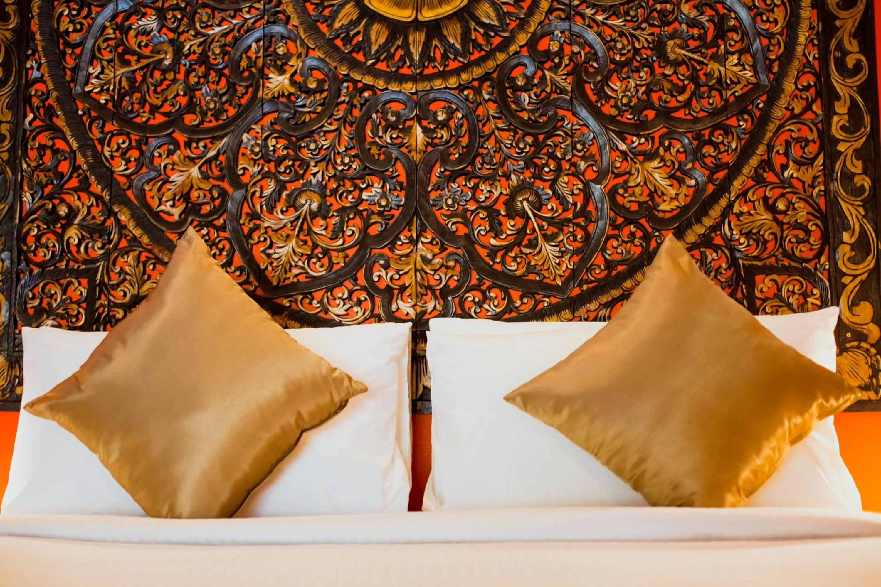 Bedroom, Bed in Baan Manuchang Villa, SHA Certified