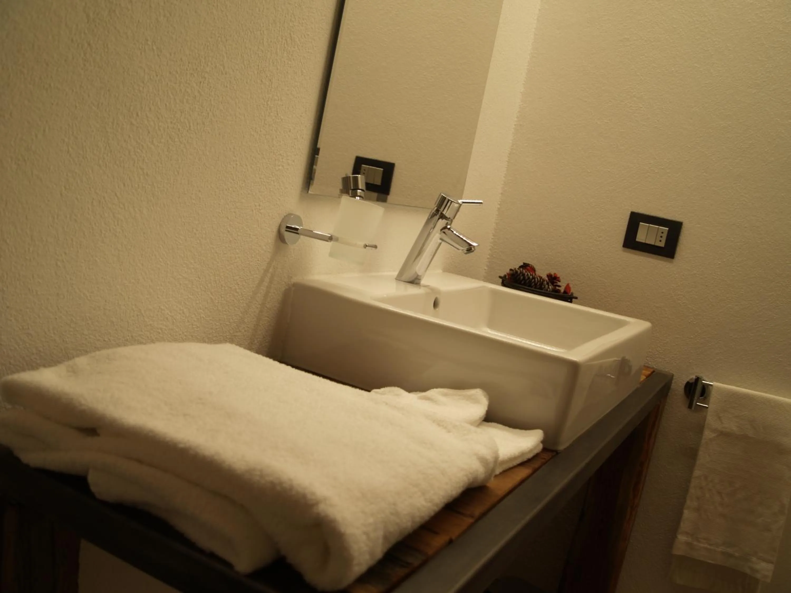 Bathroom, Bed in Nuit a Pleiney