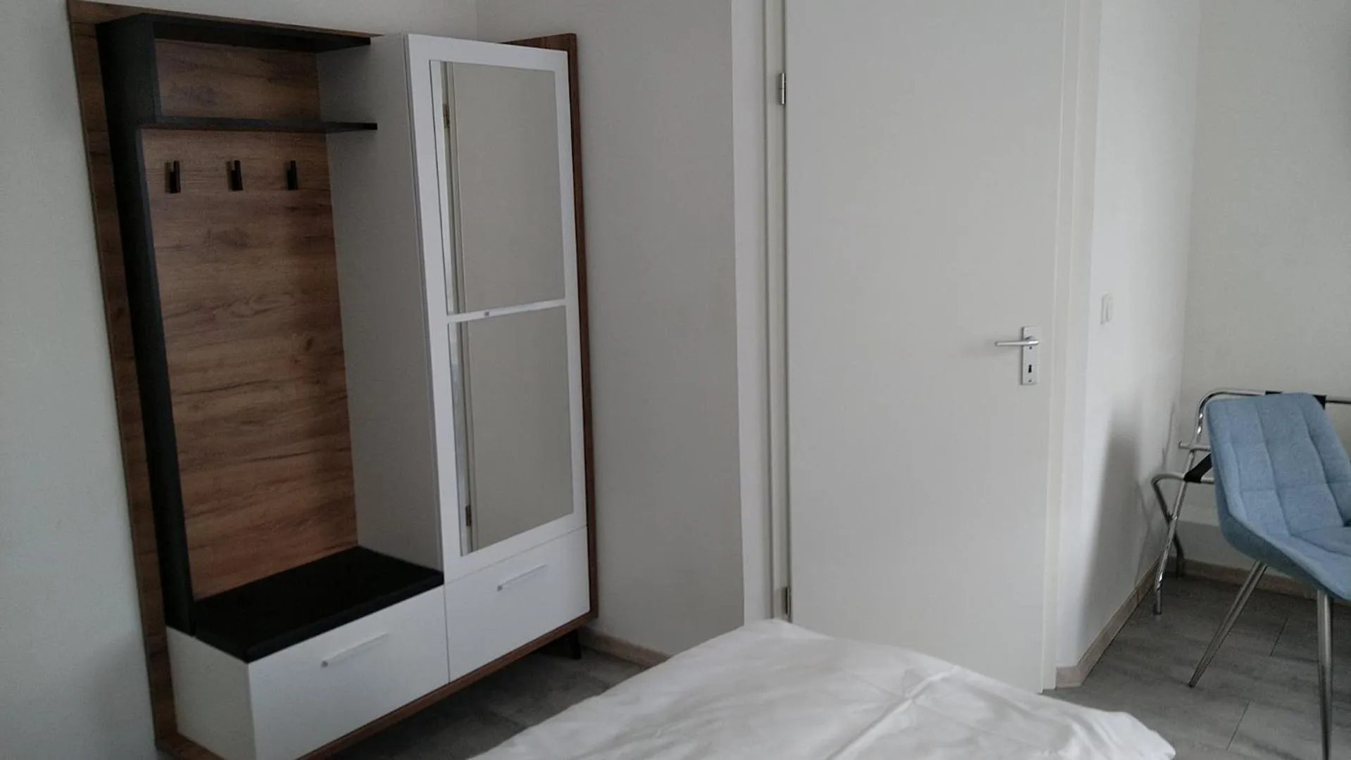 Photo of the whole room, Bed in Hotel Zentrum