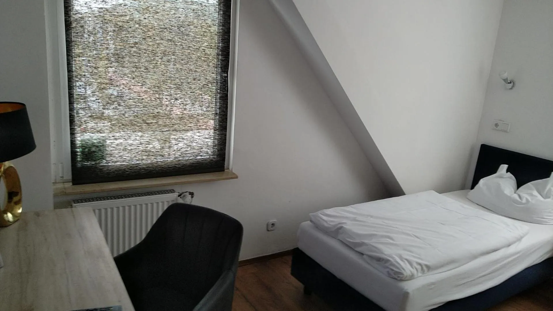 Bed in Hotel Zentrum