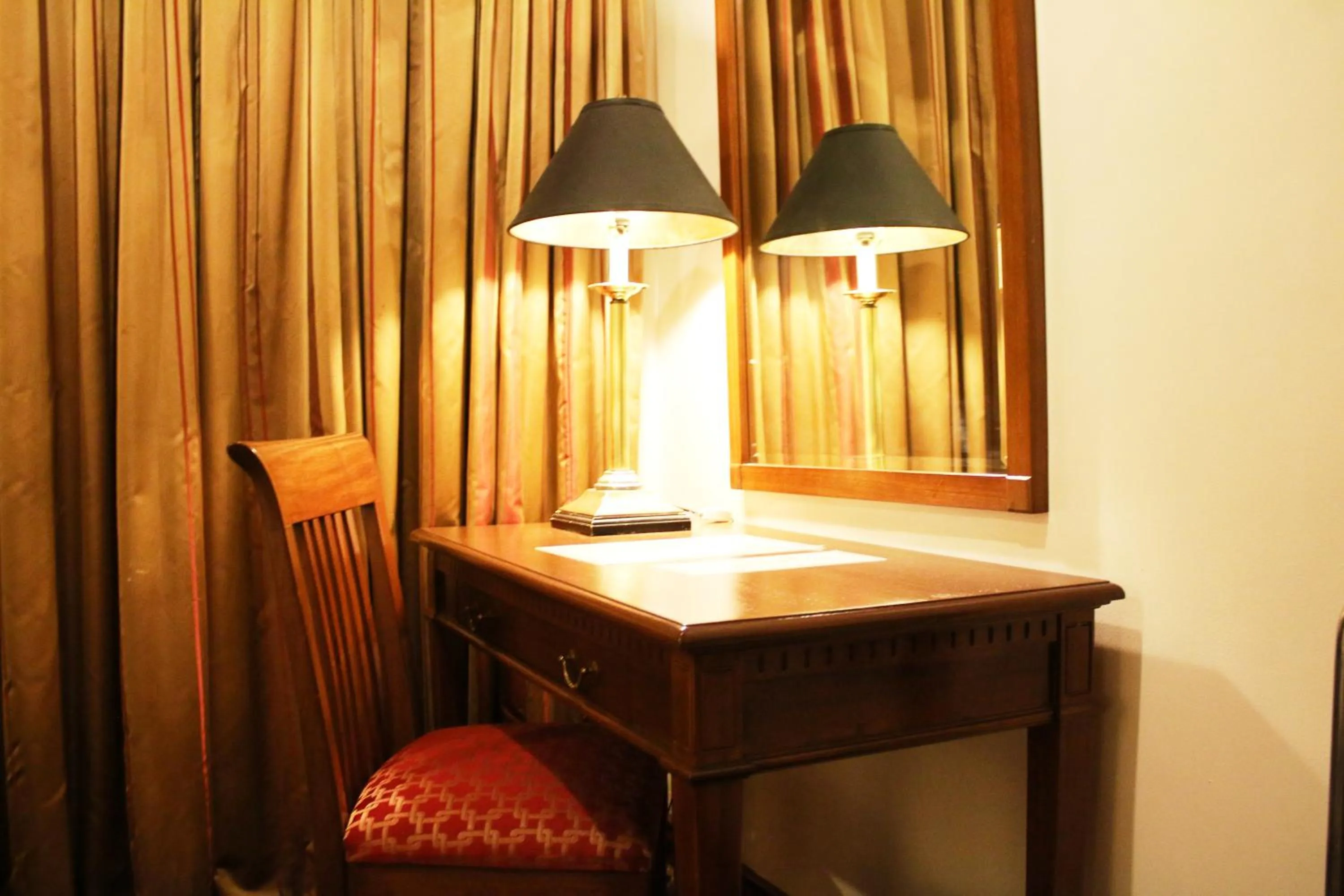 Tiara Oriental Hotel Makati powered by Cocotel