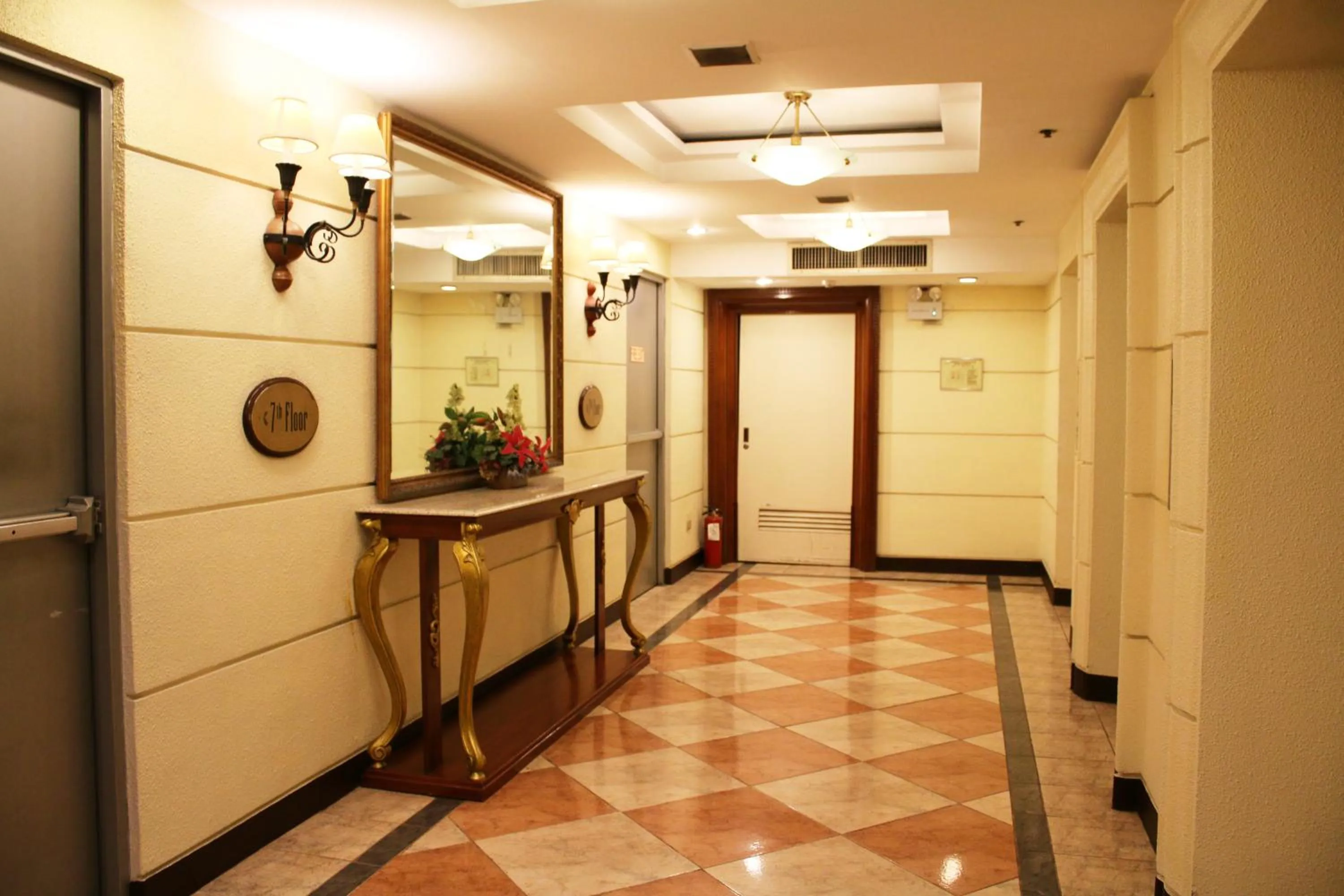 Tiara Oriental Hotel Makati powered by Cocotel