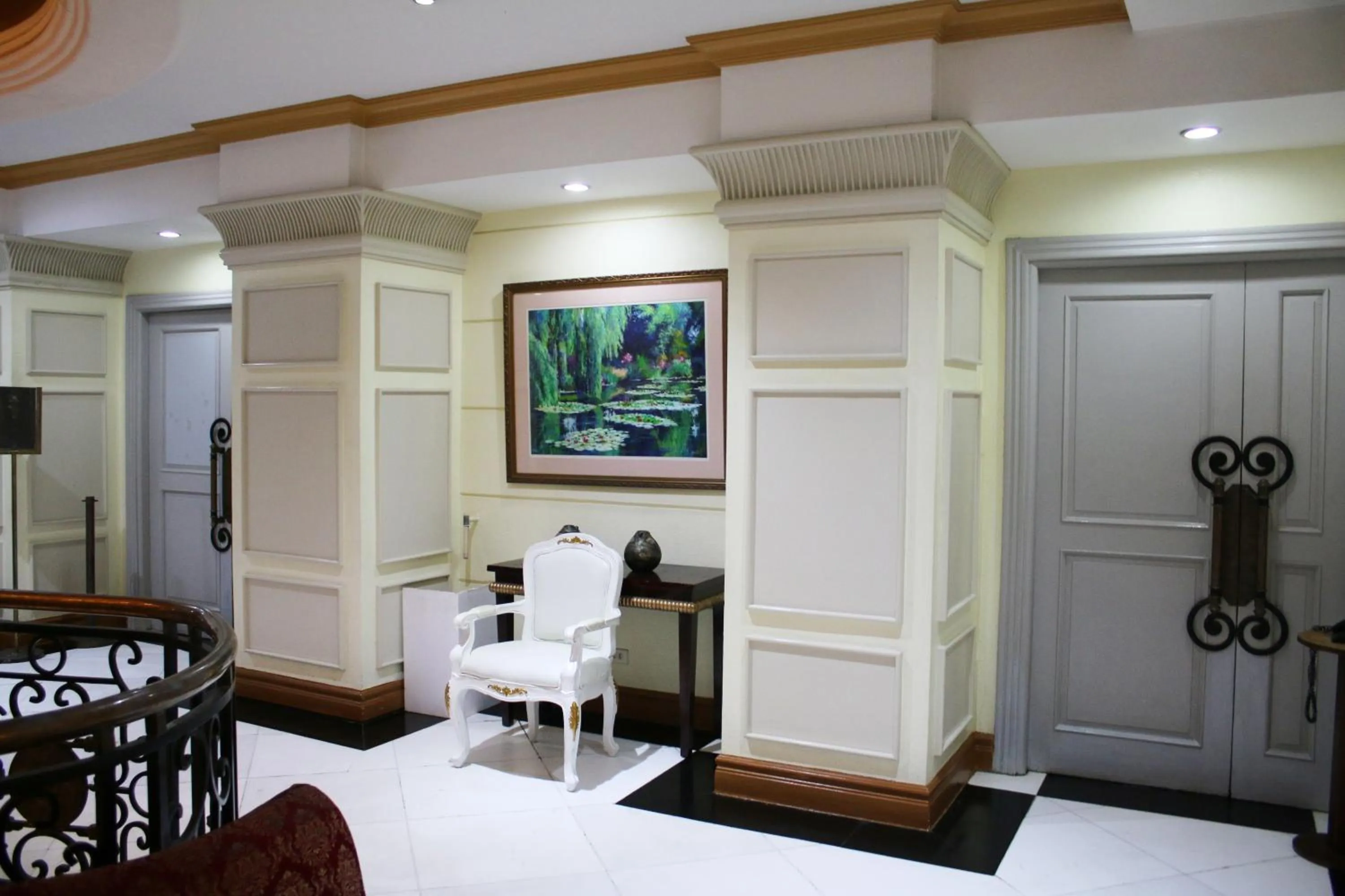 Tiara Oriental Hotel Makati powered by Cocotel