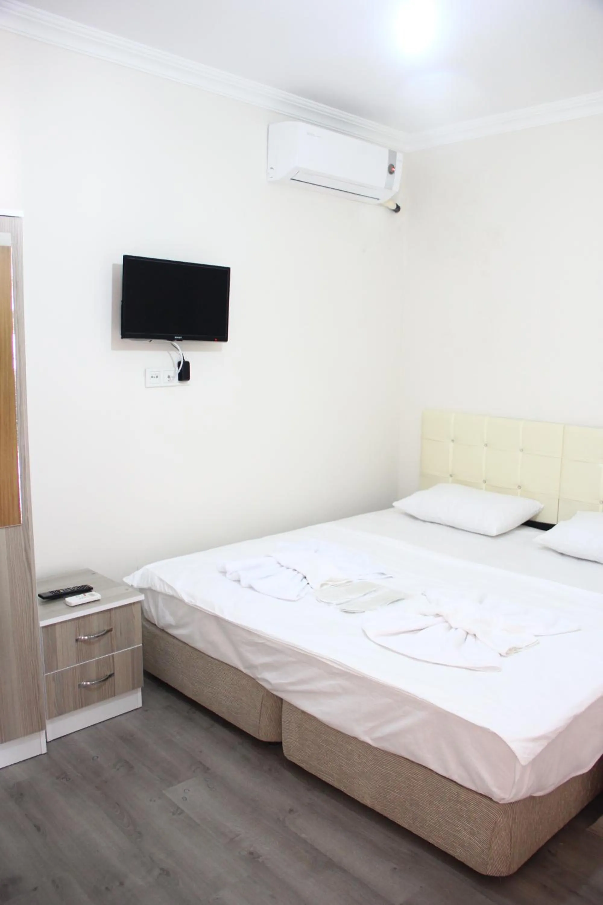 Bed in Marpalace Hotel