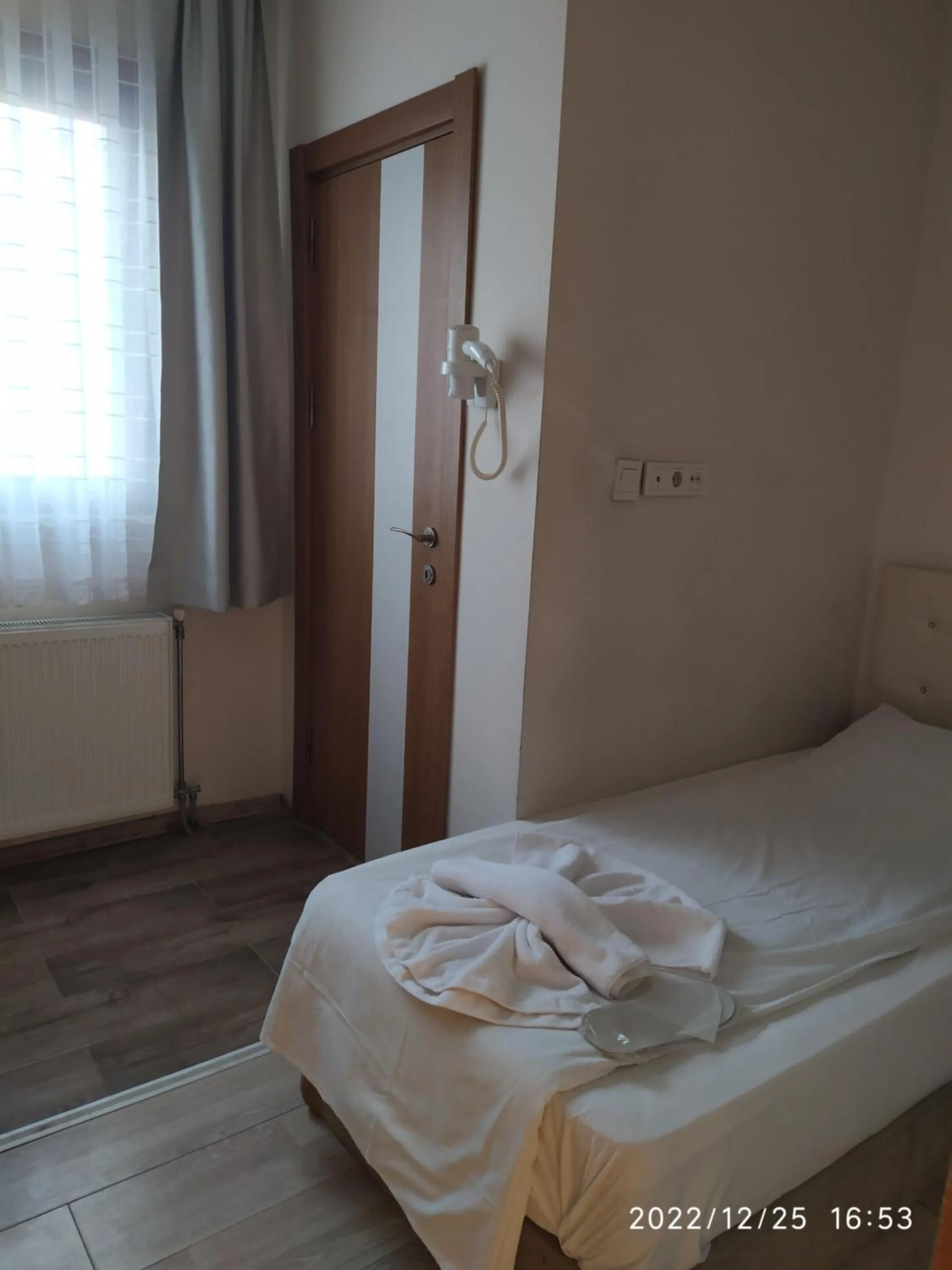 Bed in Marpalace Hotel