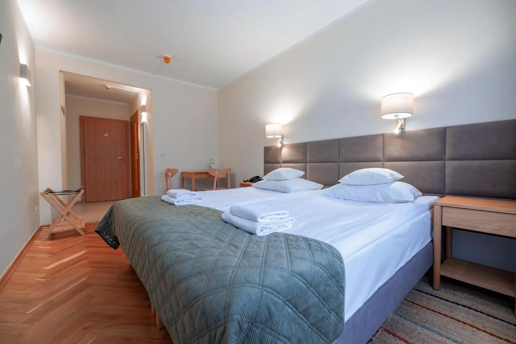 Bed in Hotel Perła Południa