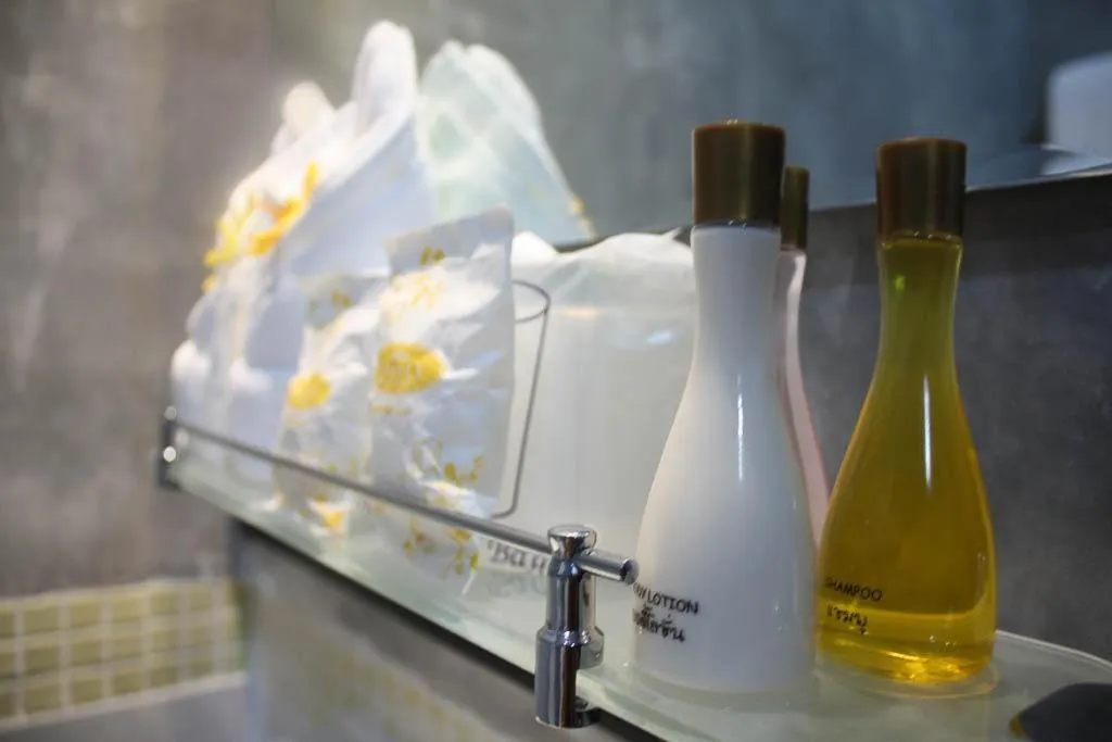 Photo of the whole room in Season Palace Huahin Hotel