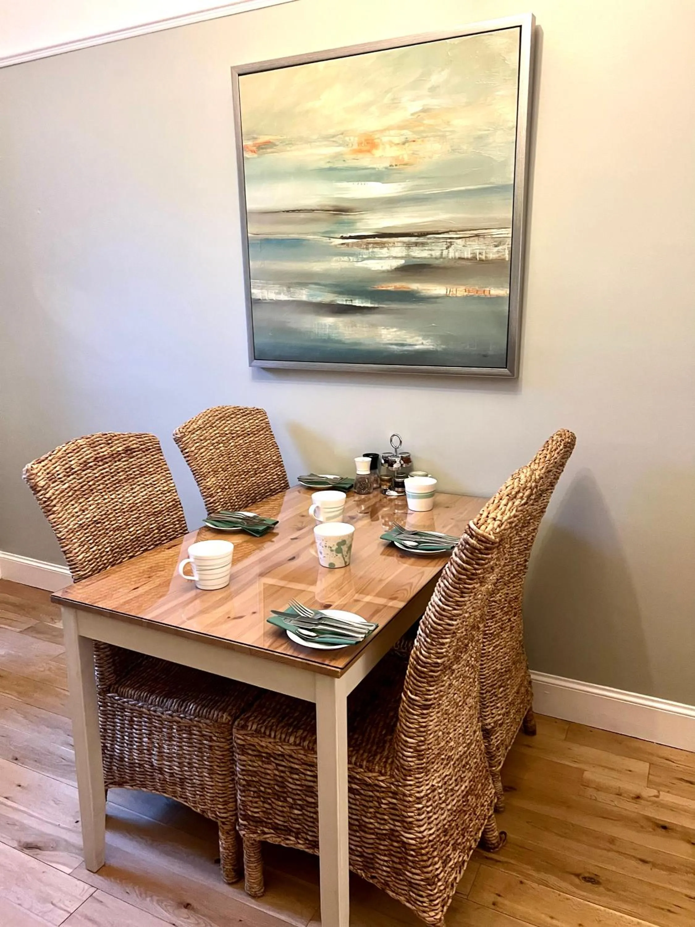 Restaurant/places to eat in ByTheSea Guest House License SA-00247-F