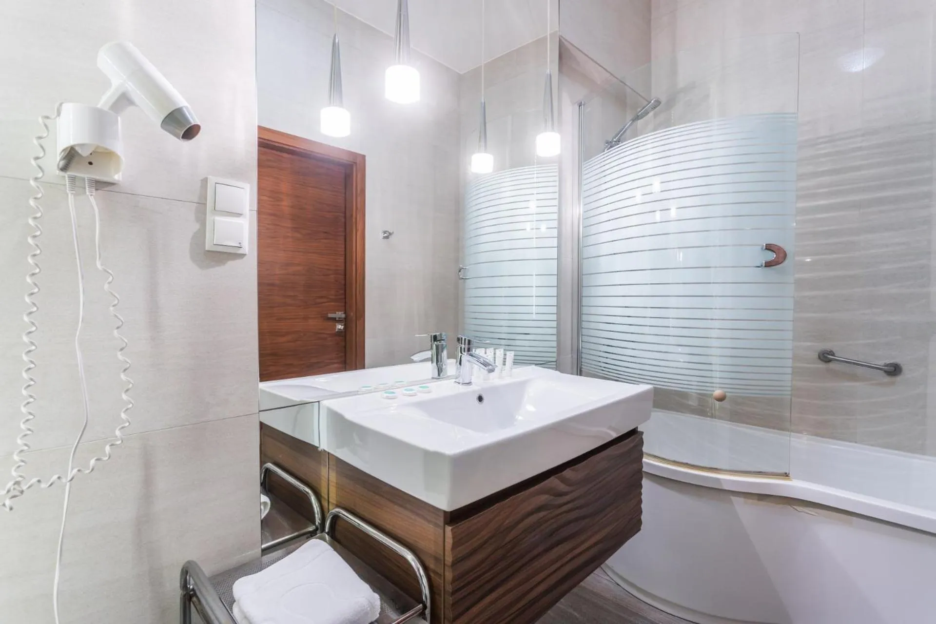 Bathroom in Hotel Wenecki