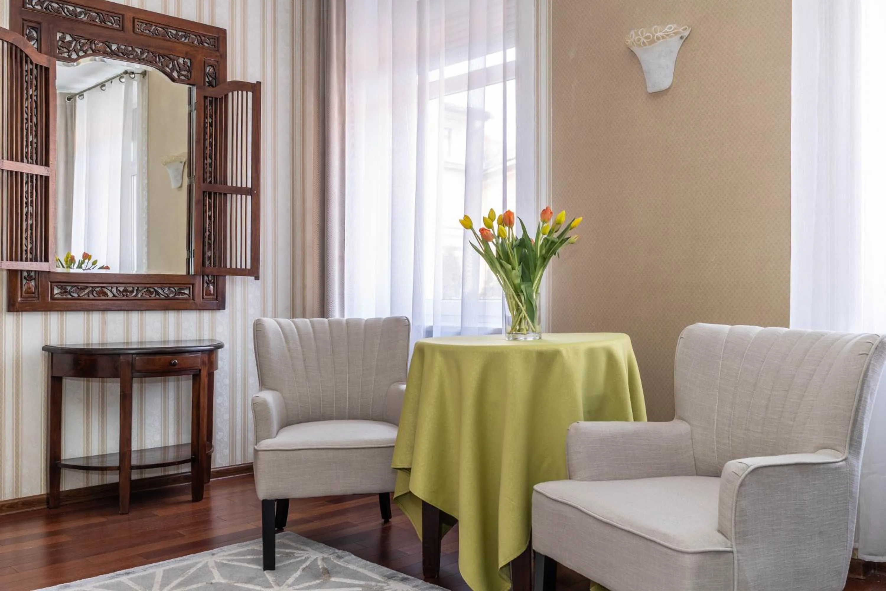 Seating area in Hotel Wenecki