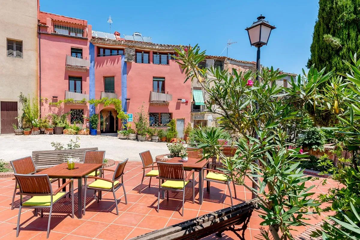 Property building in Hotel Cal Llop