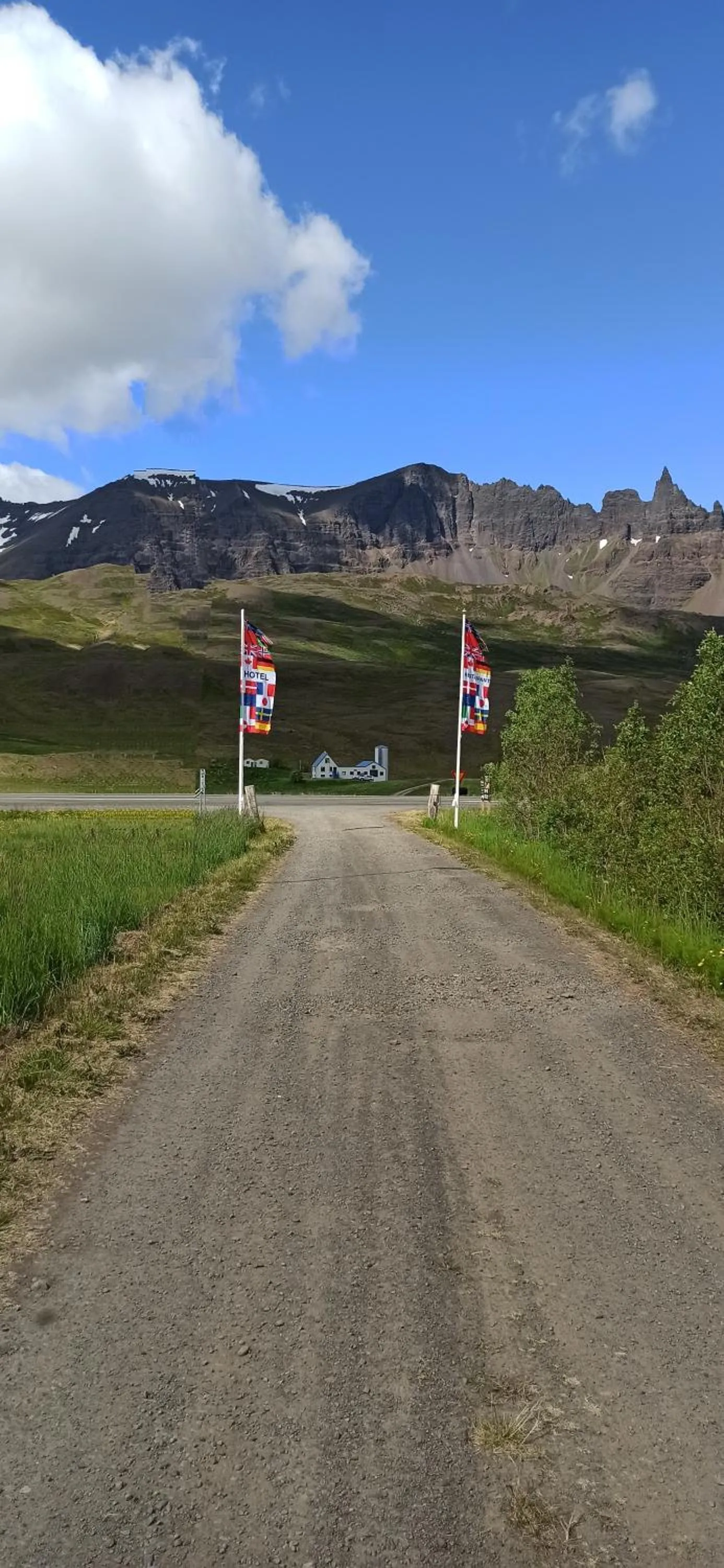 Facade/entrance in Engimyri Lodge