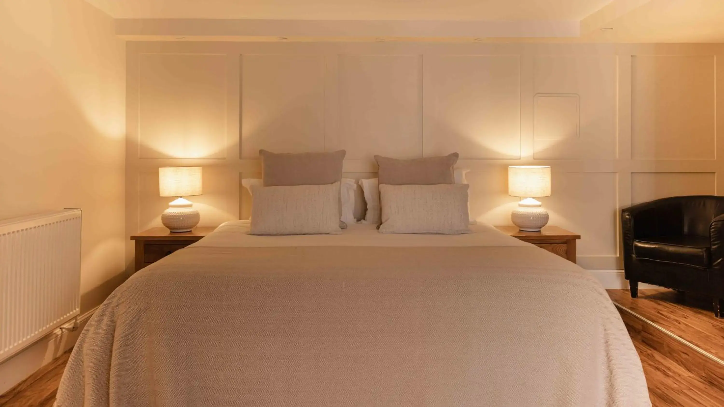 Deluxe Suite in The Bank Deluxe Suite in The Bank