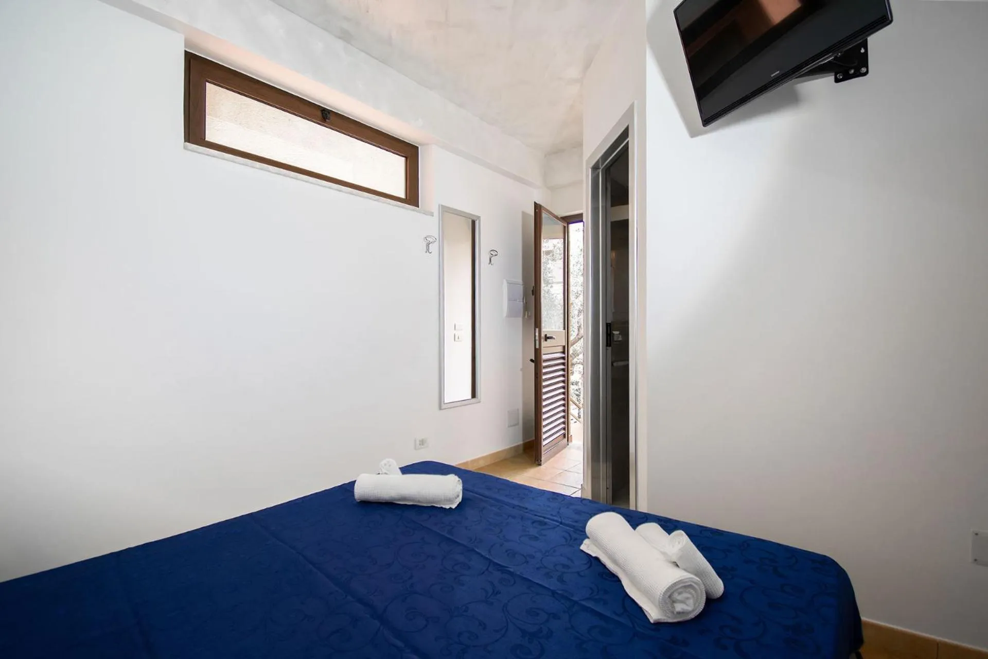 Photo of the whole room, Bed in Villaggio Blue Marine