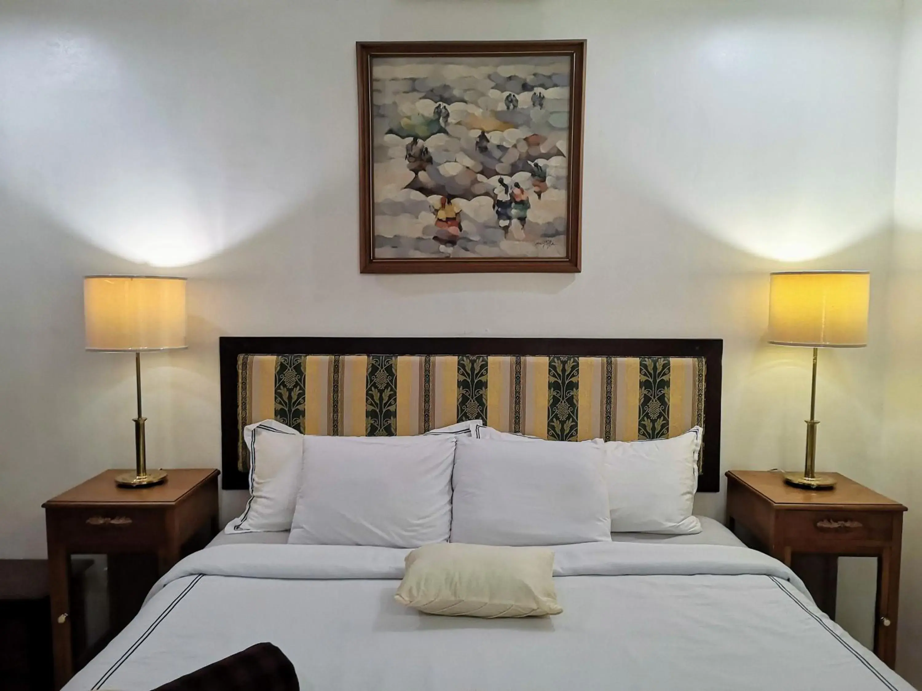 King Suite in Casa Marina Bed and Breakfast King Suite in Casa Marina Bed and Breakfast