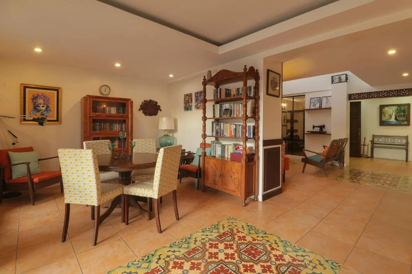 Library in Casa Marina Bed and Breakfast