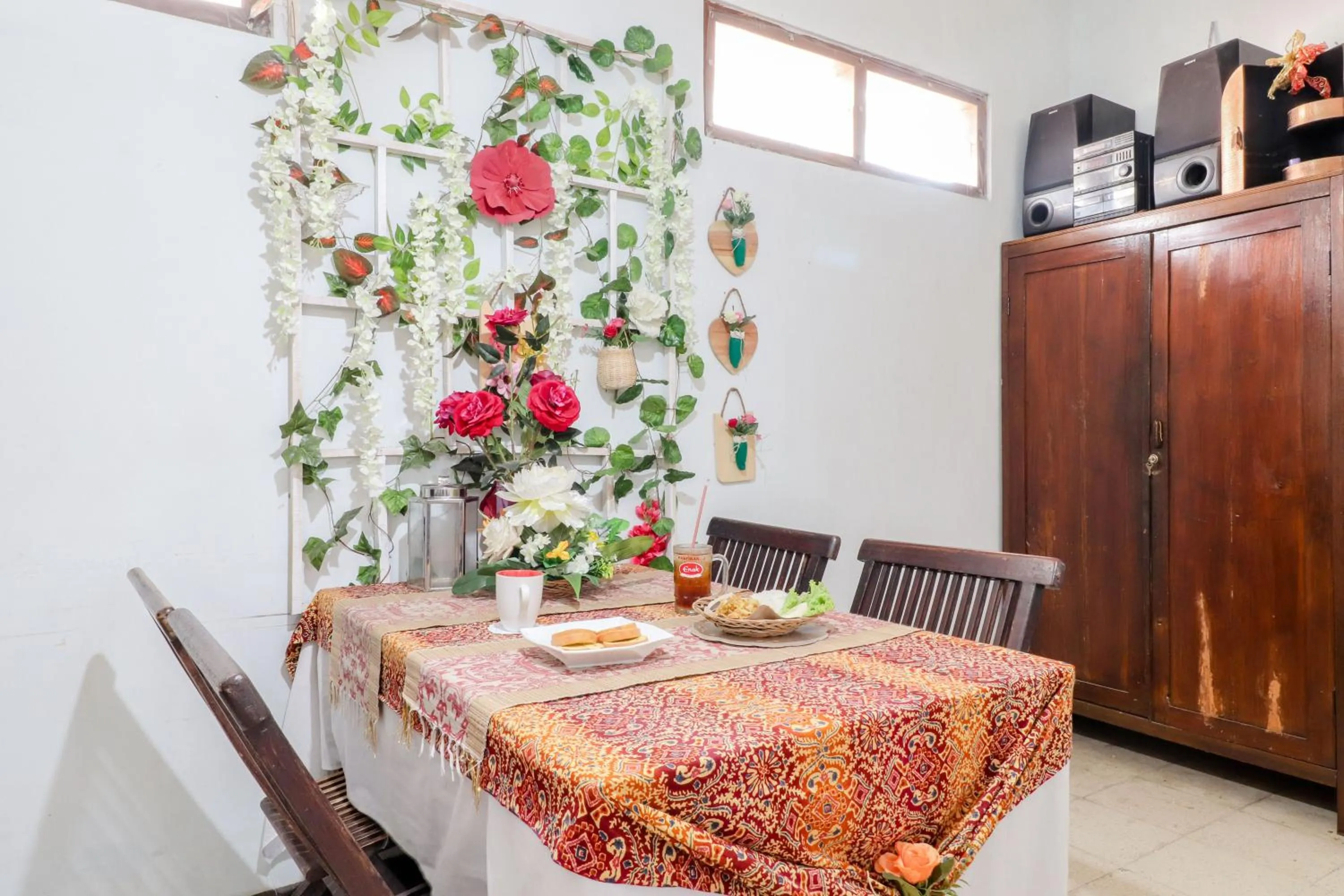 Breakfast in Adil Jaya Homestay