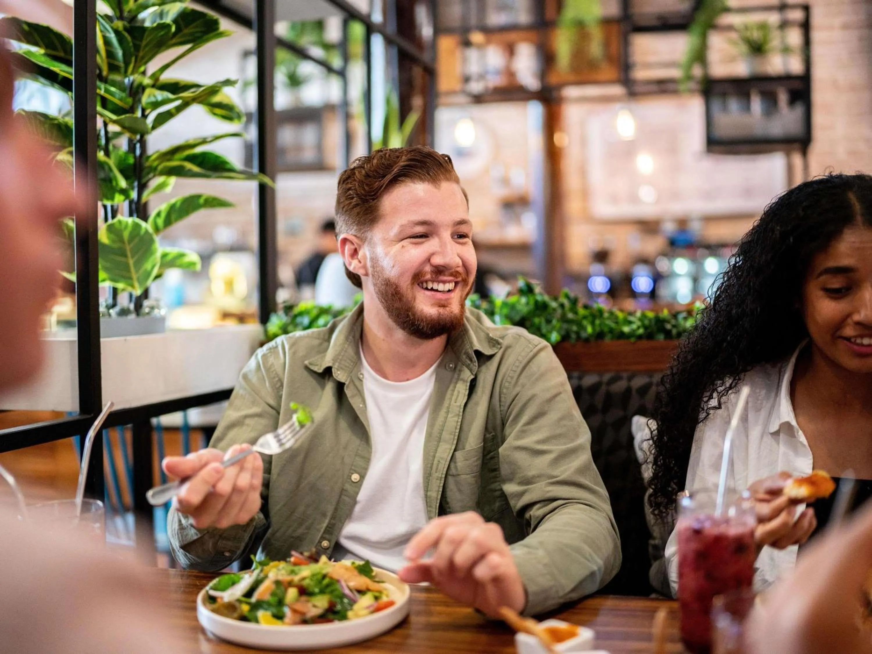 Restaurant/places to eat in Mercure Thame Lambert Hotel