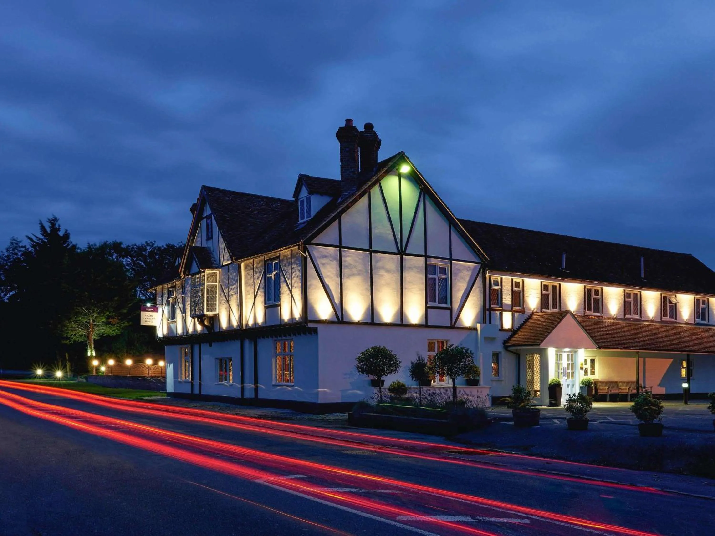 Property building in Mercure Thame Lambert Hotel