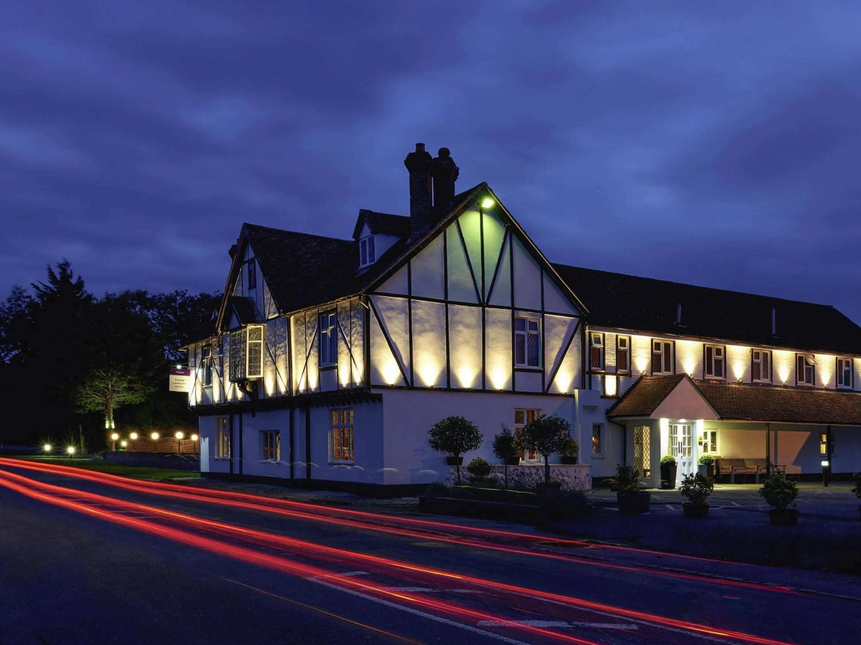 Property building in Mercure Thame Lambert Hotel