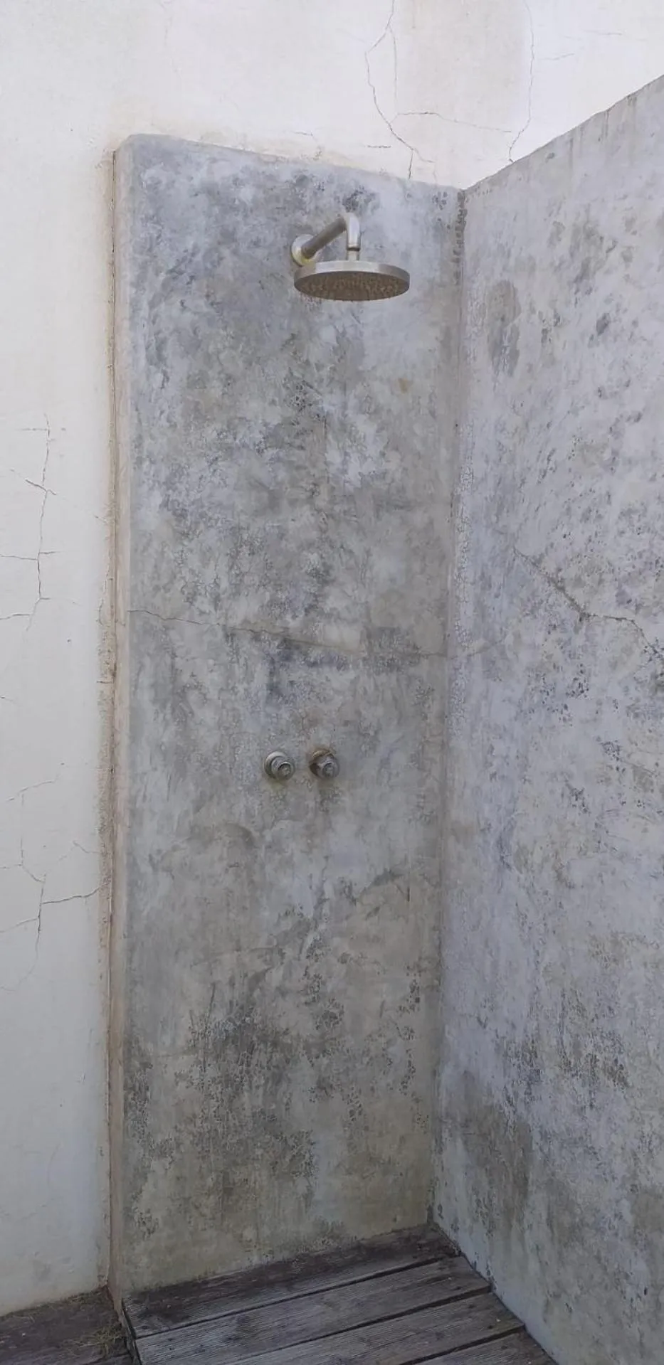 Shower in Amazigh-Casas de Vale Figueiras