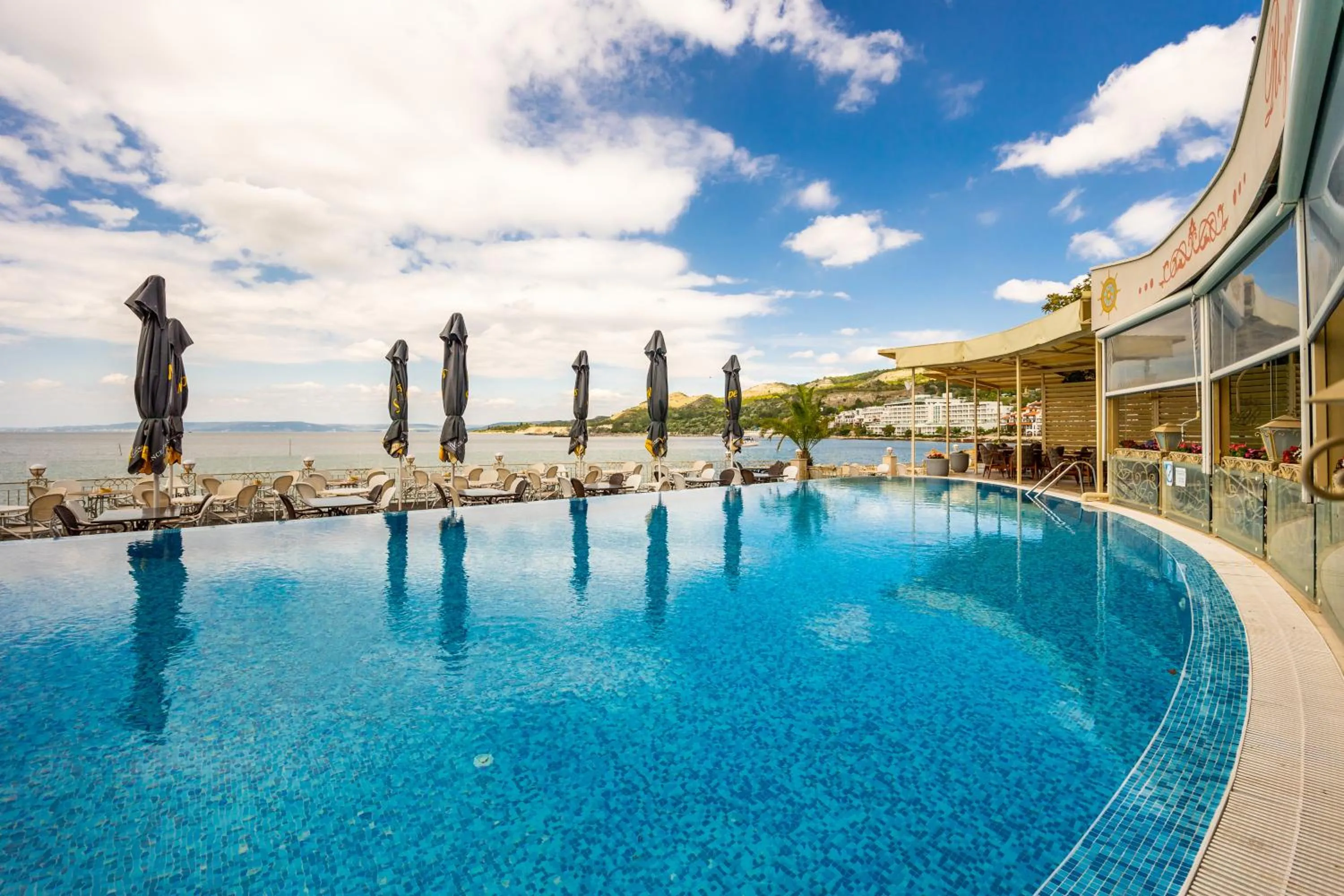 Swimming pool in Royal Bay Resort & Aqua Park - All Inclusive and Free beach accsess