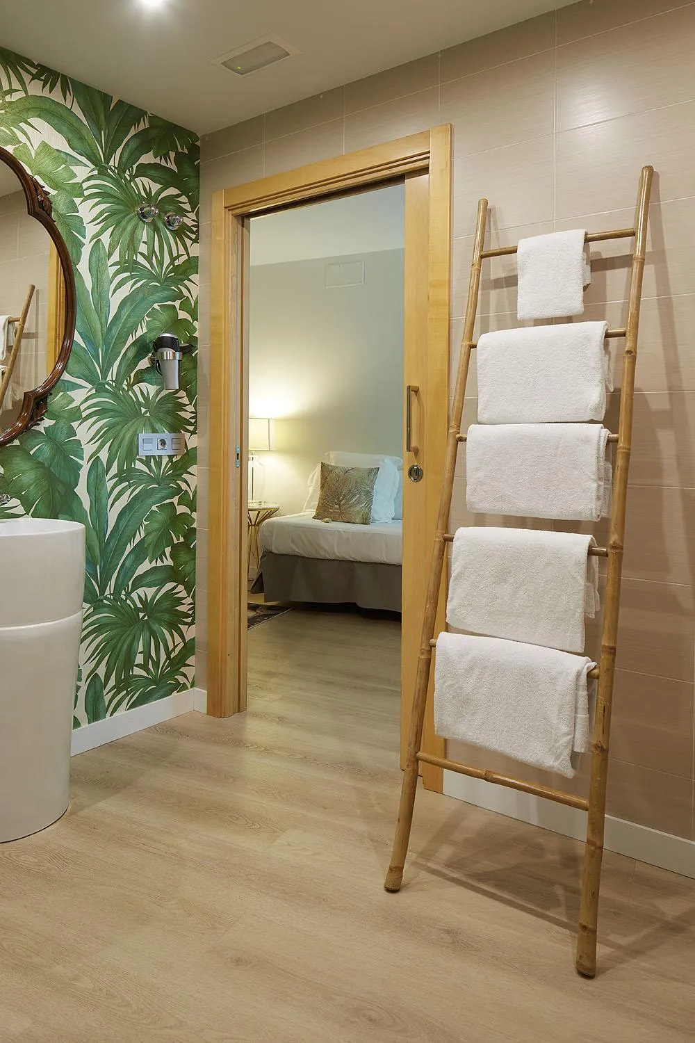 Photo of the whole room in Hotel Boutique Txanka Erreka PARKING INCLUIDO