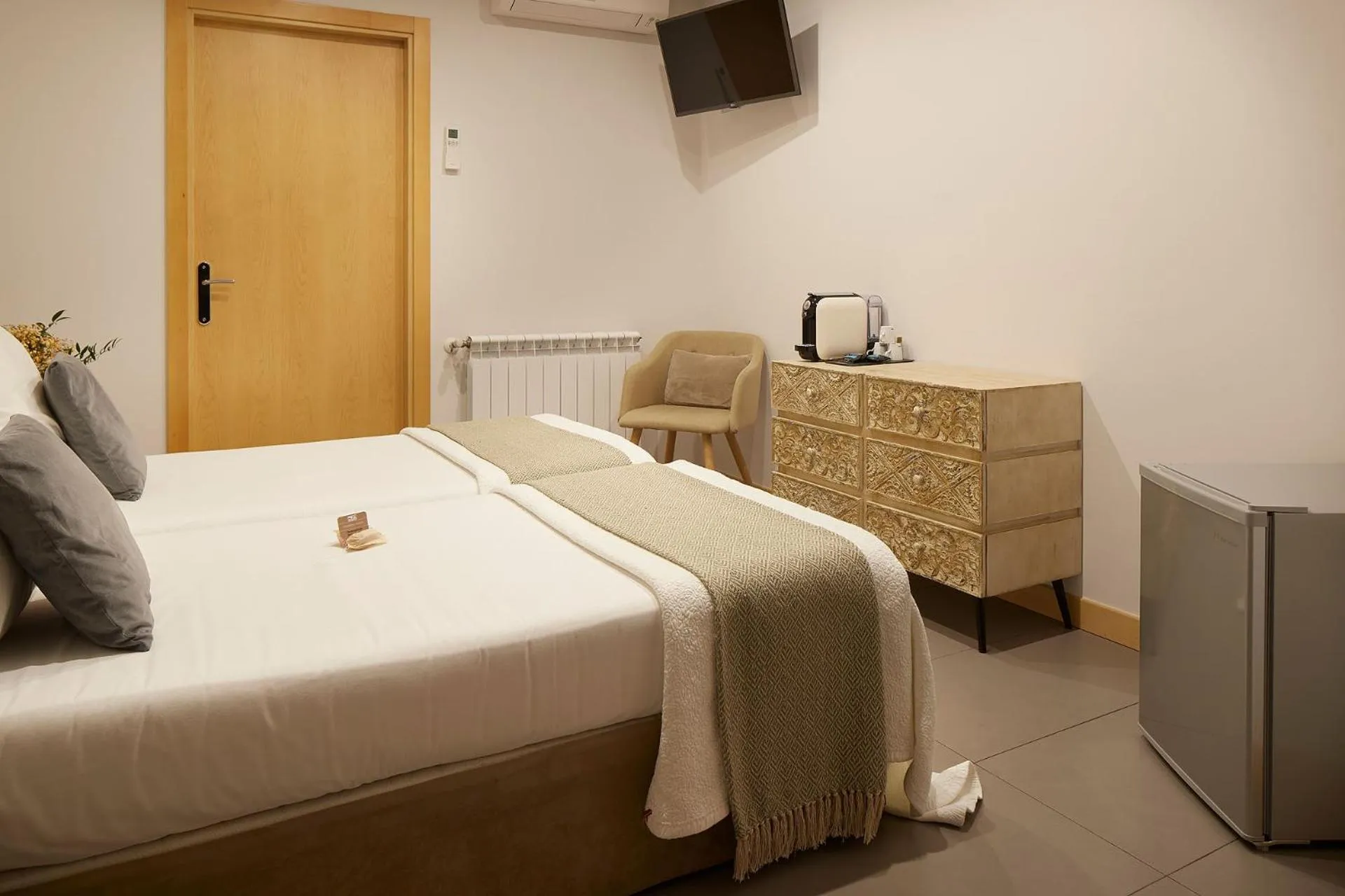 Bedroom in Hotel Boutique Txanka Erreka PARKING INCLUIDO