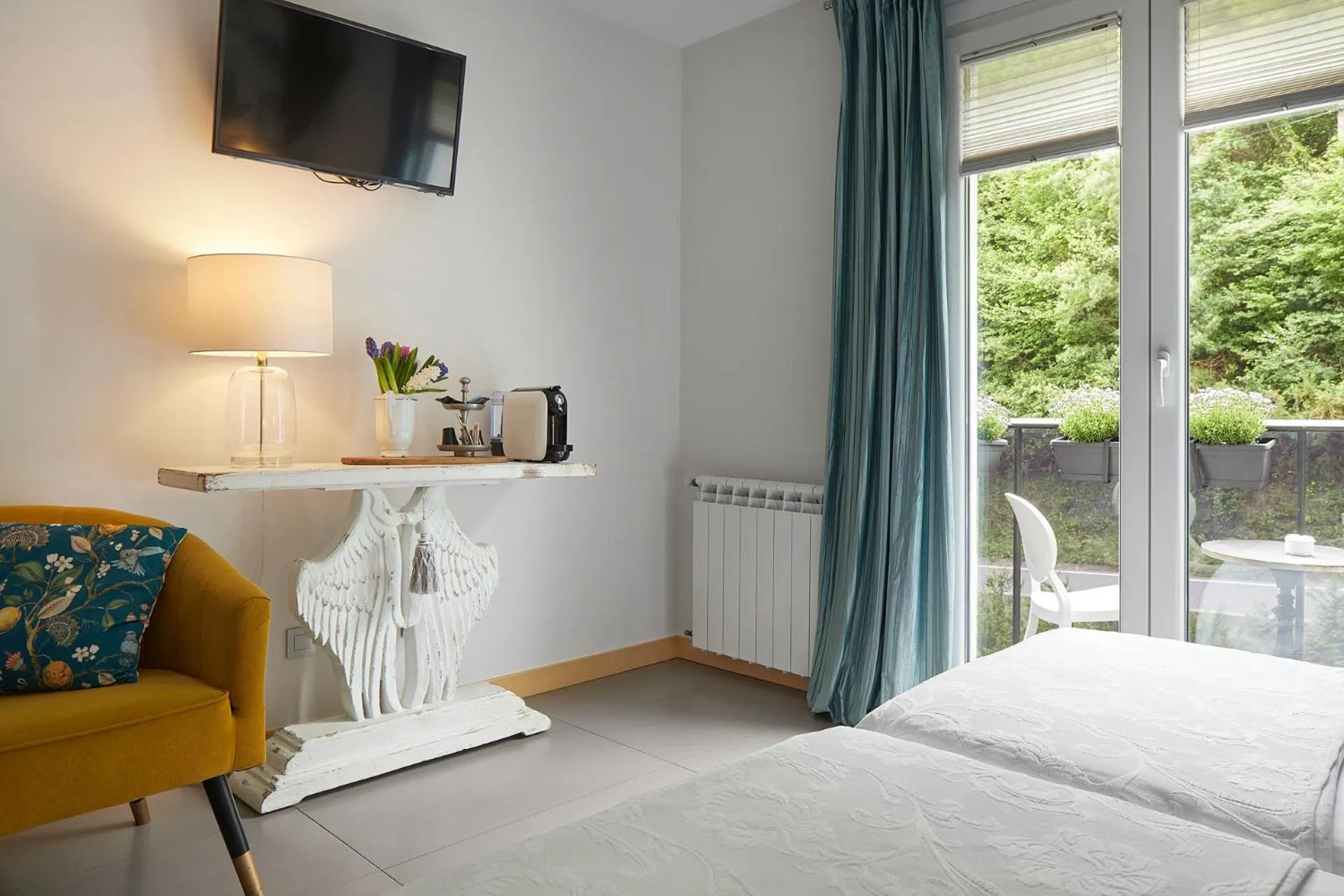 Bed in Hotel Boutique Txanka Erreka PARKING INCLUIDO