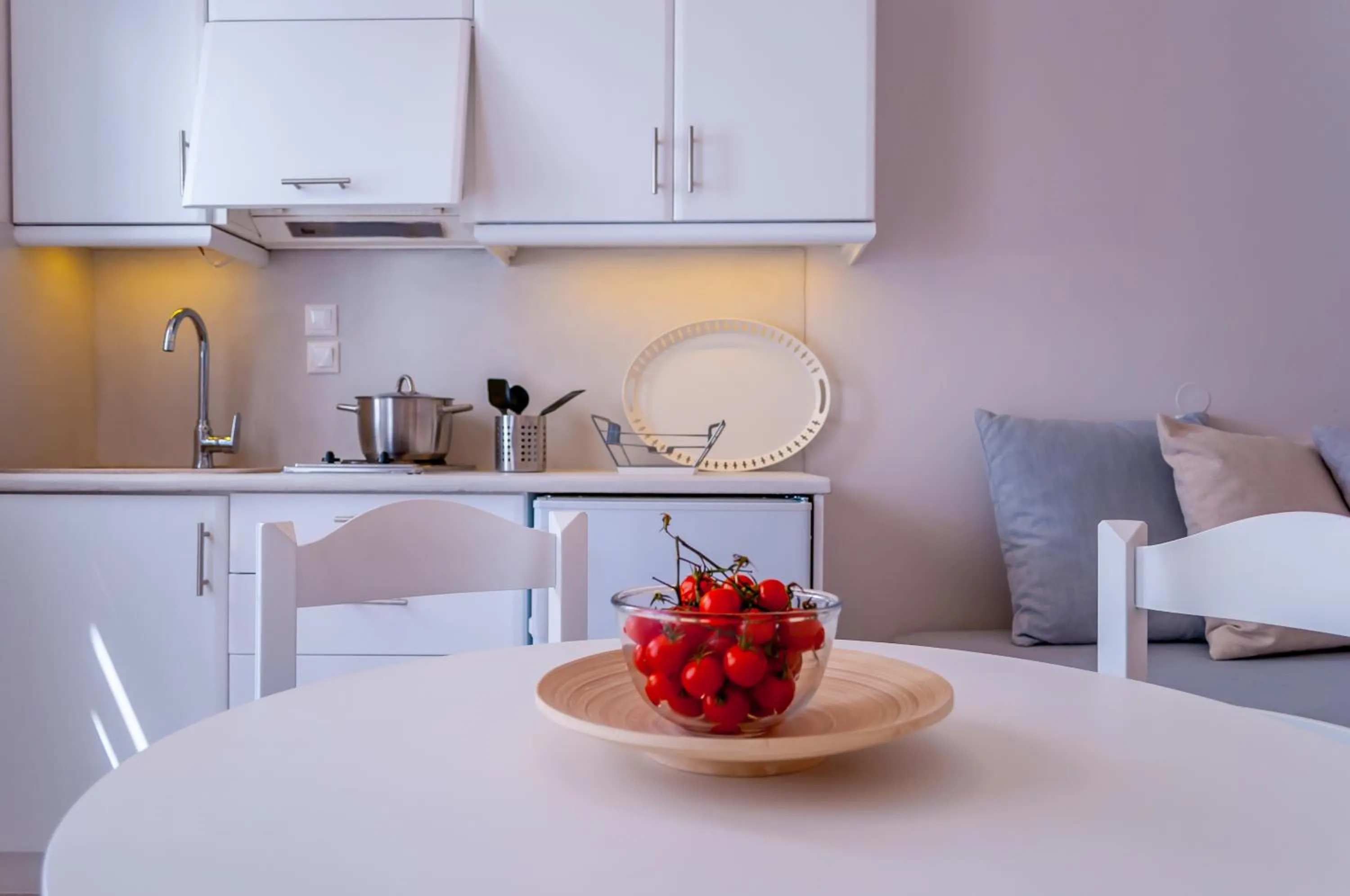 Kitchen or kitchenette in Milos Bay Suites