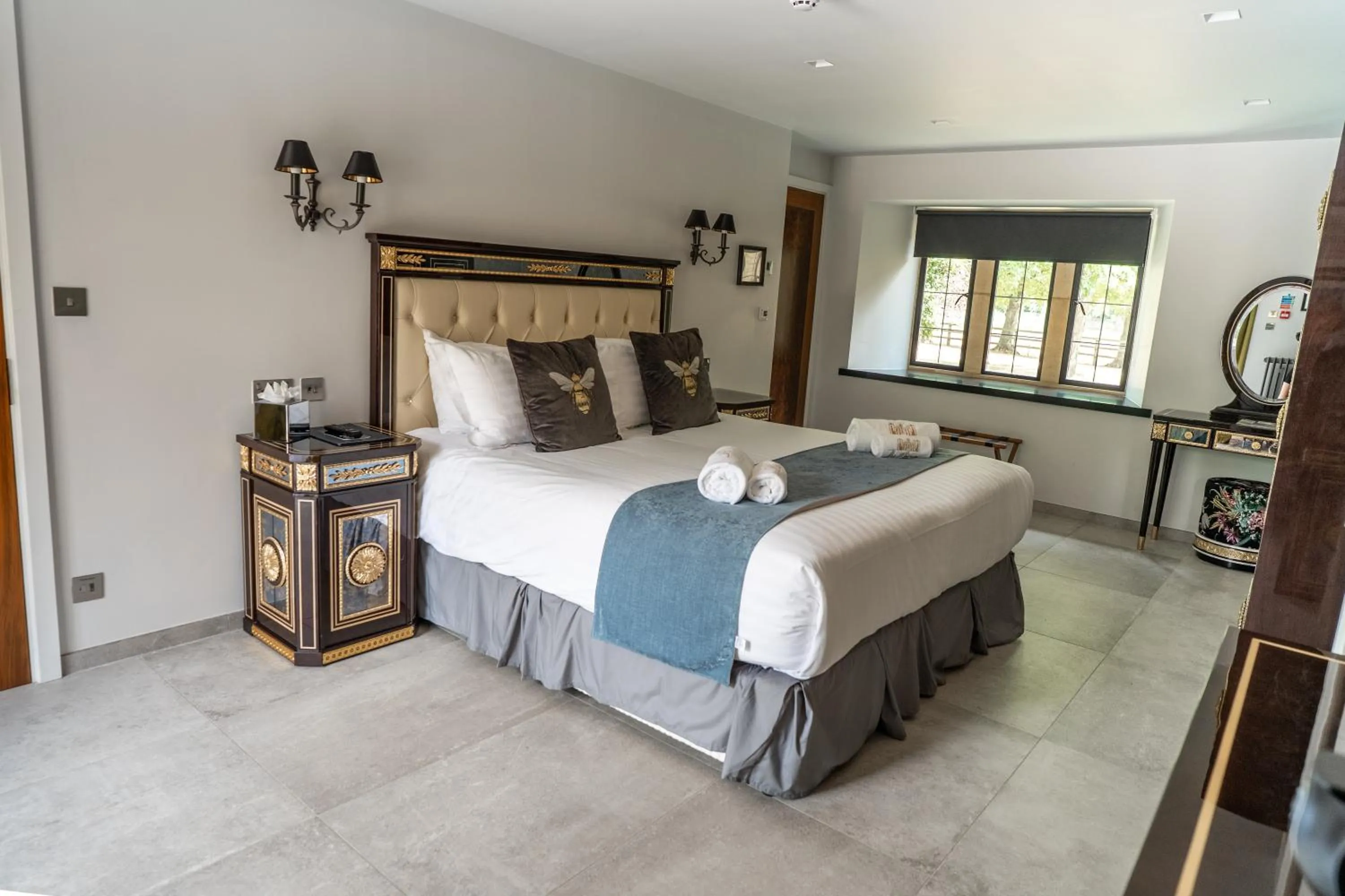 Bed in Weston Manor Hotel