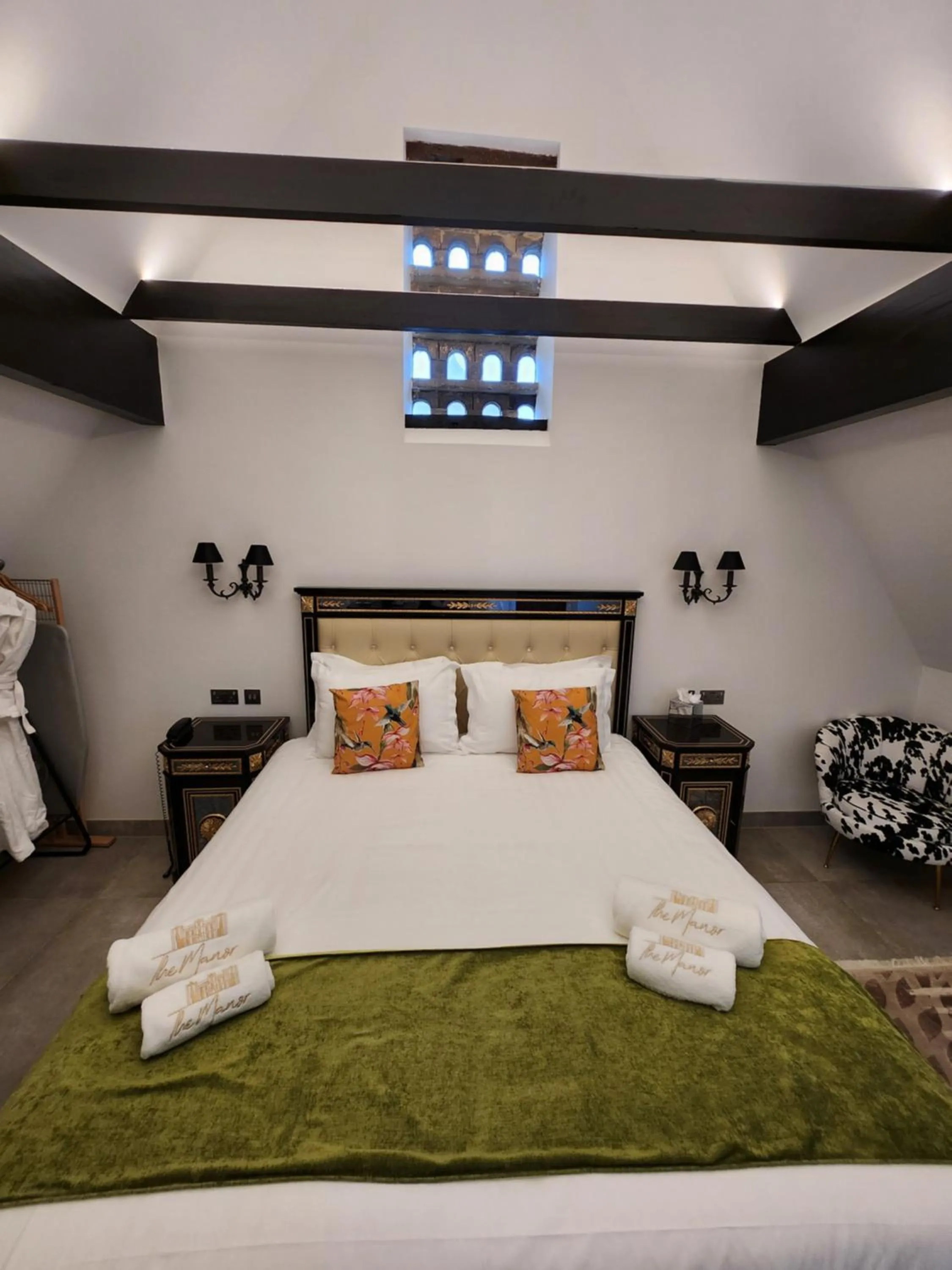 Bed in Weston Manor Hotel