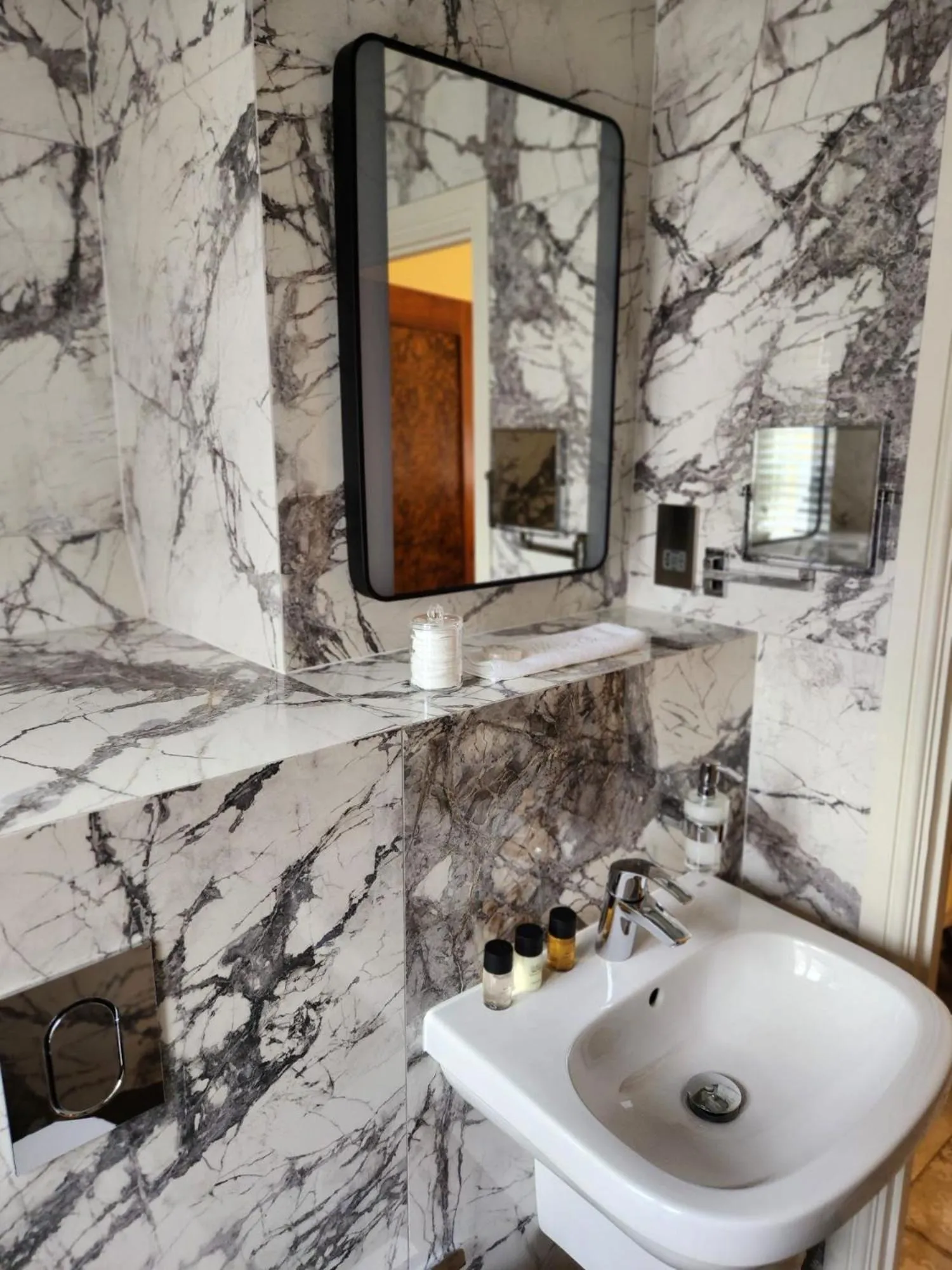 Bathroom in Weston Manor Hotel