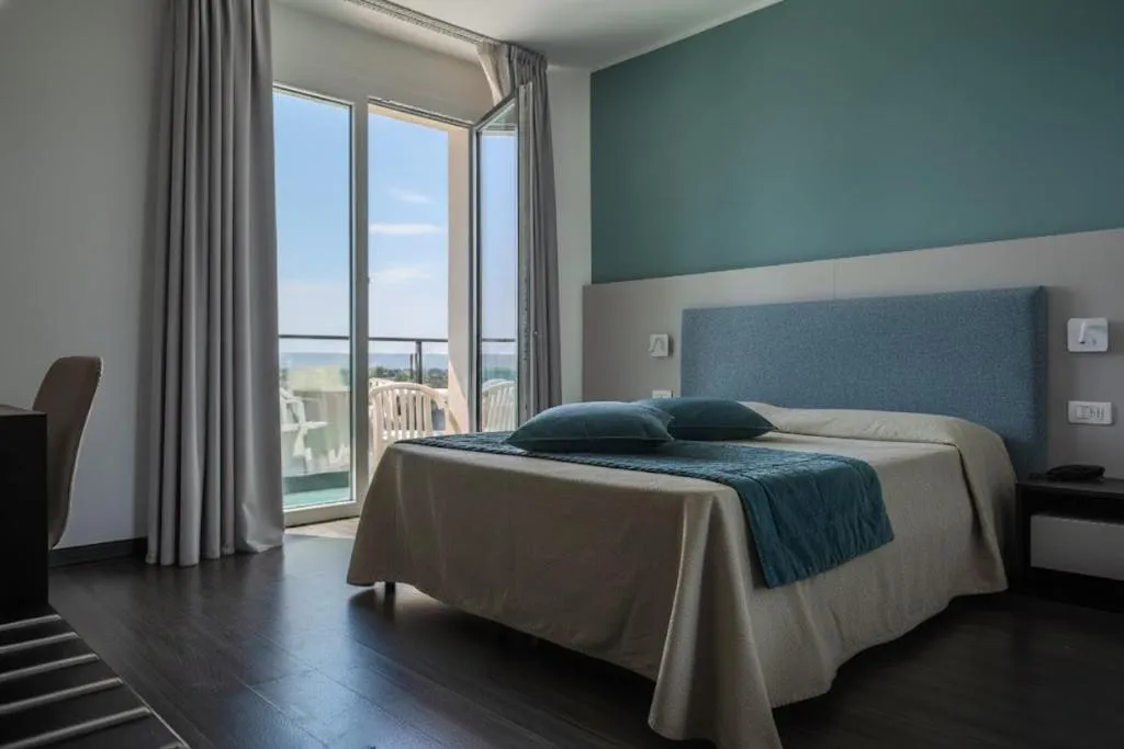 Bedroom, Bed in Hotel Europa